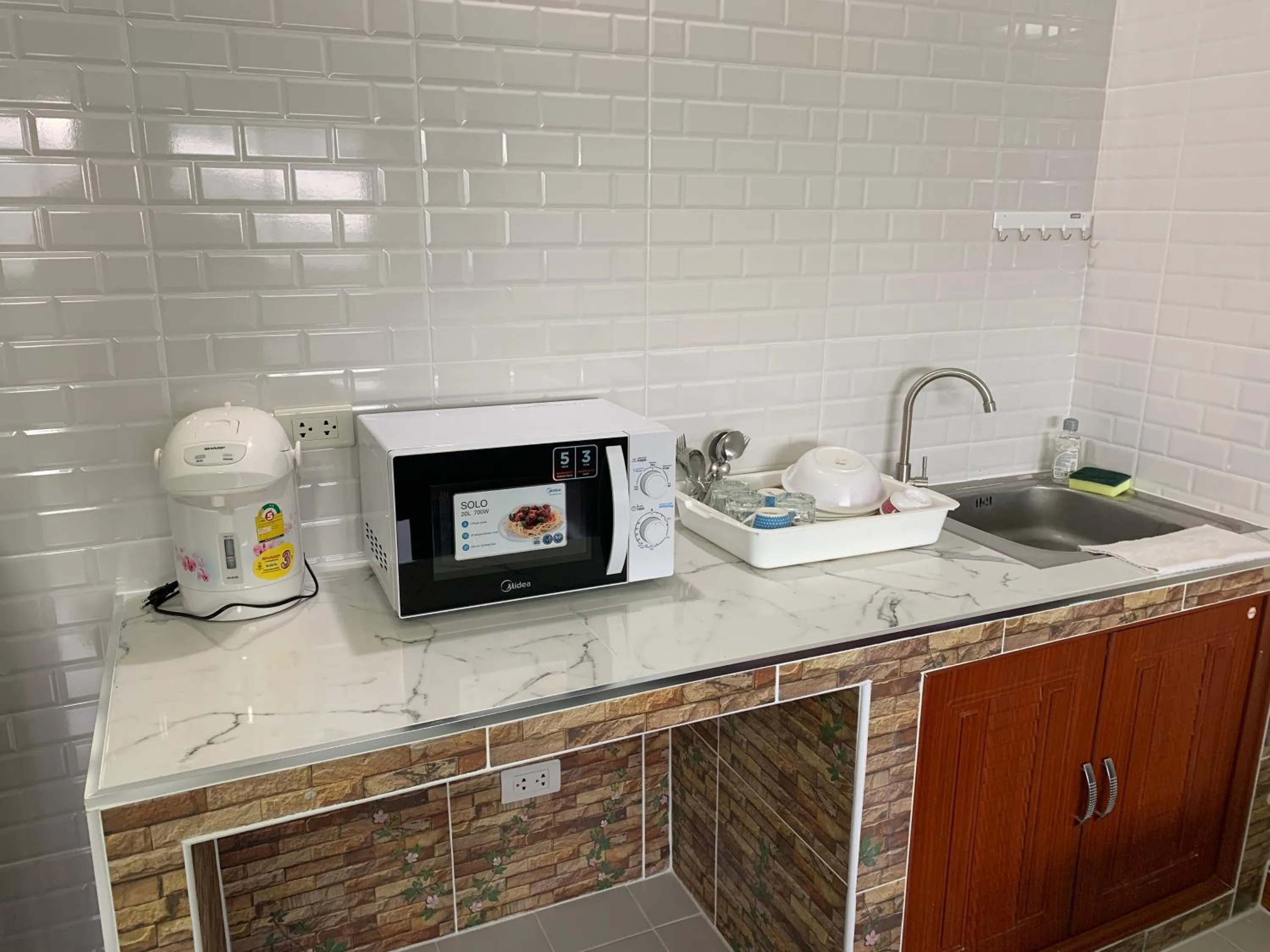 Kitchen or kitchenette in Muangthongthani Rental/Khun Dan