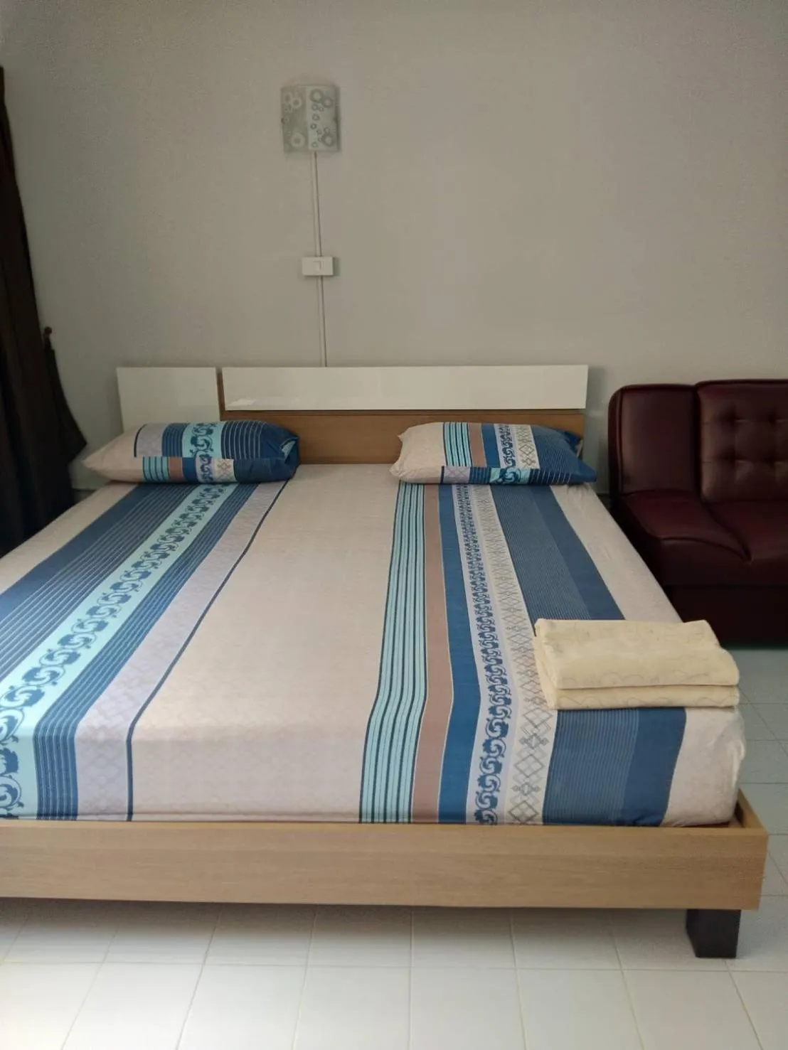 Bed in Muangthongthani Rental/Khun Dan