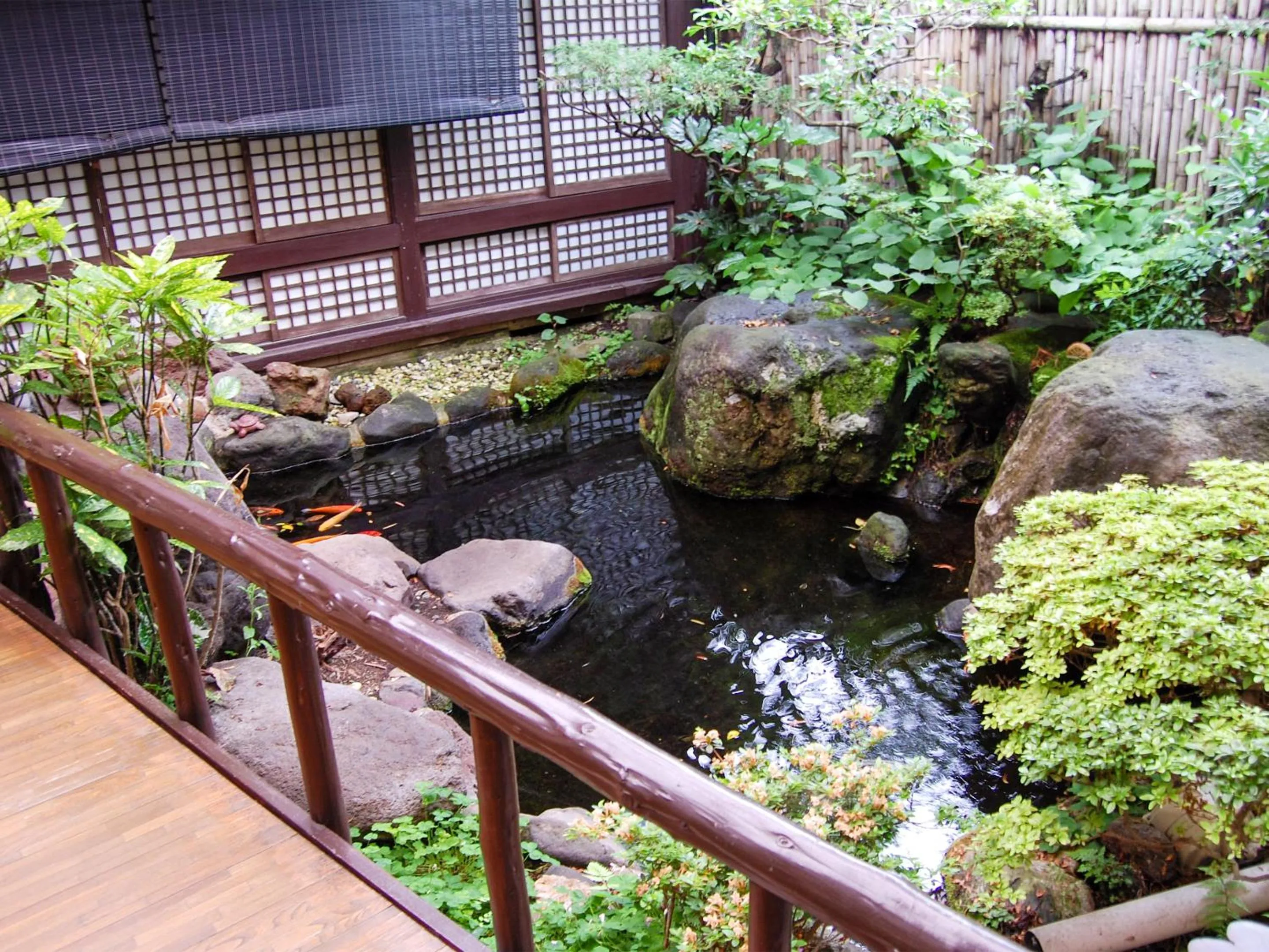 Area and facilities in AsoTsuruya