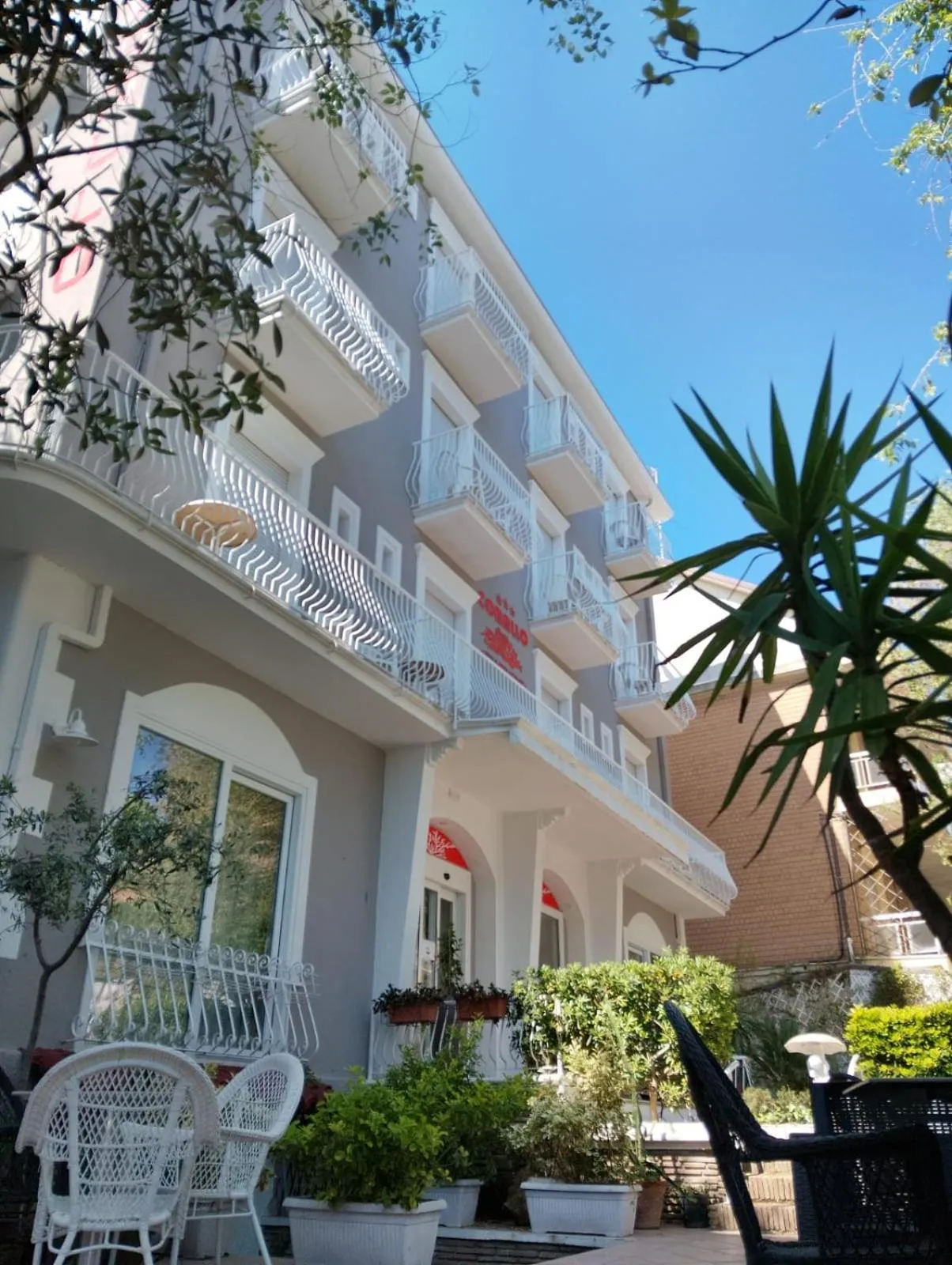 Property building in Hotel Corallo Garnì