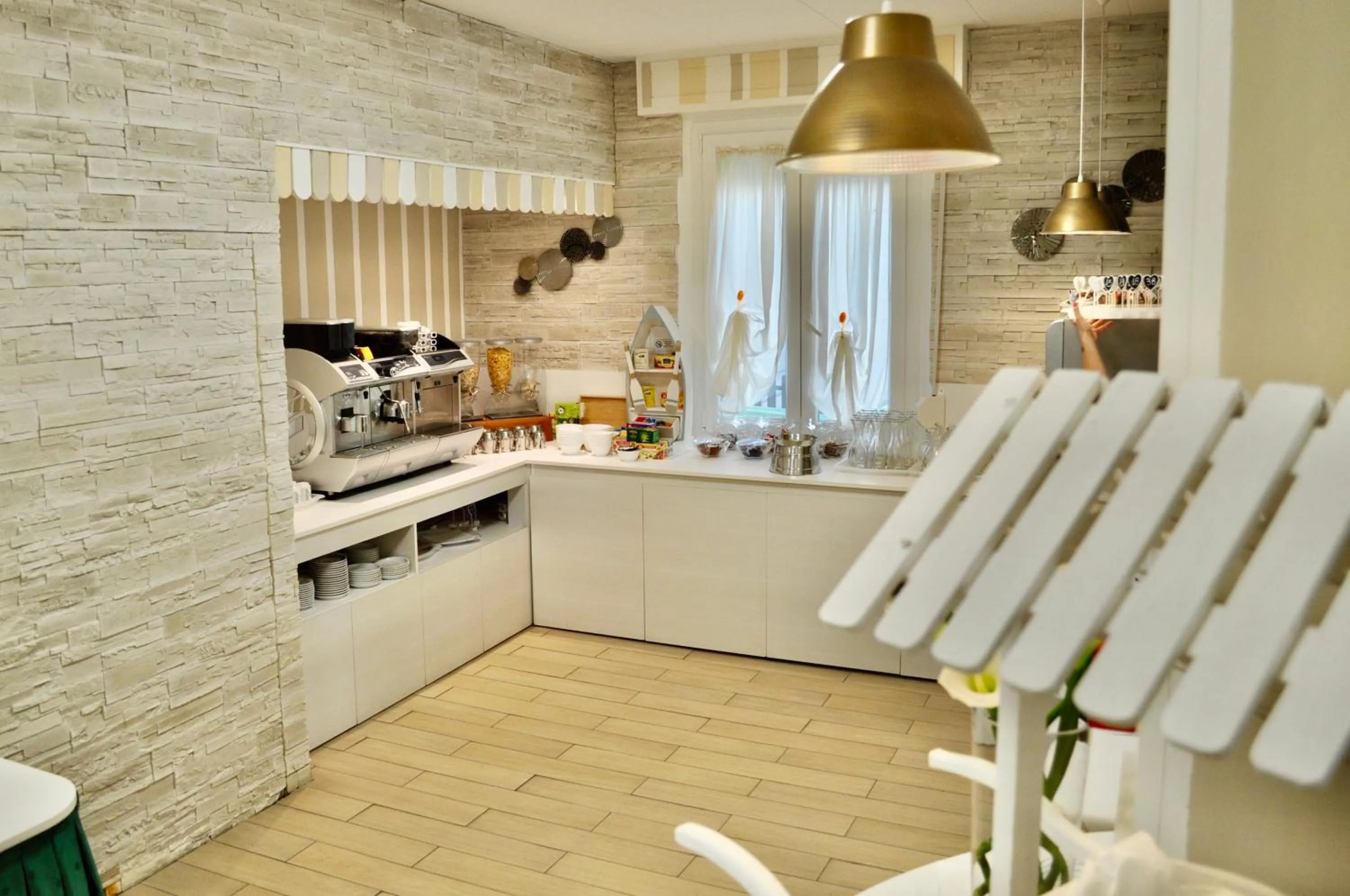 Buffet breakfast in Hotel Corallo Garnì