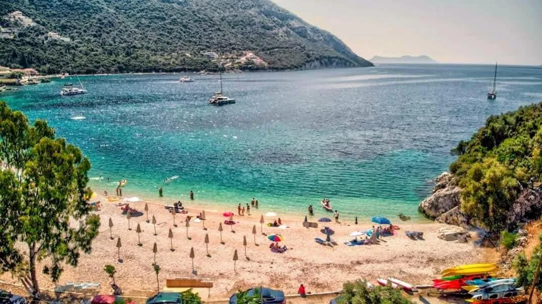 Natural landscape in Ilianthos Apartments & Rooms