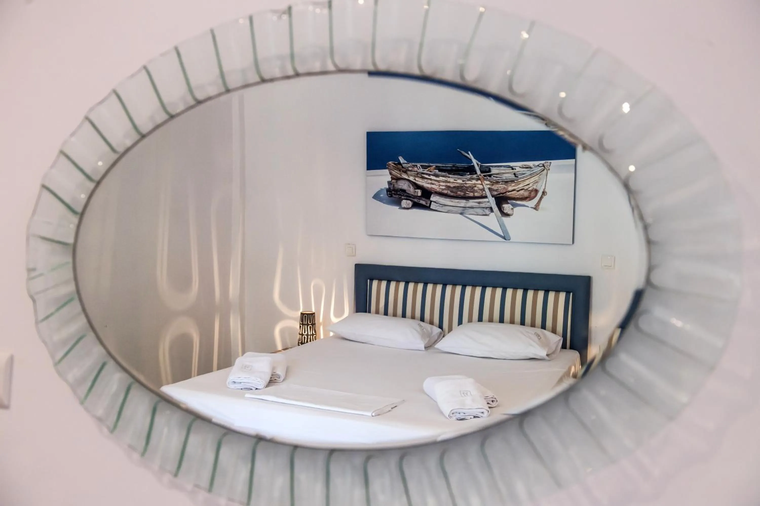 Bed in Ilianthos Apartments & Rooms