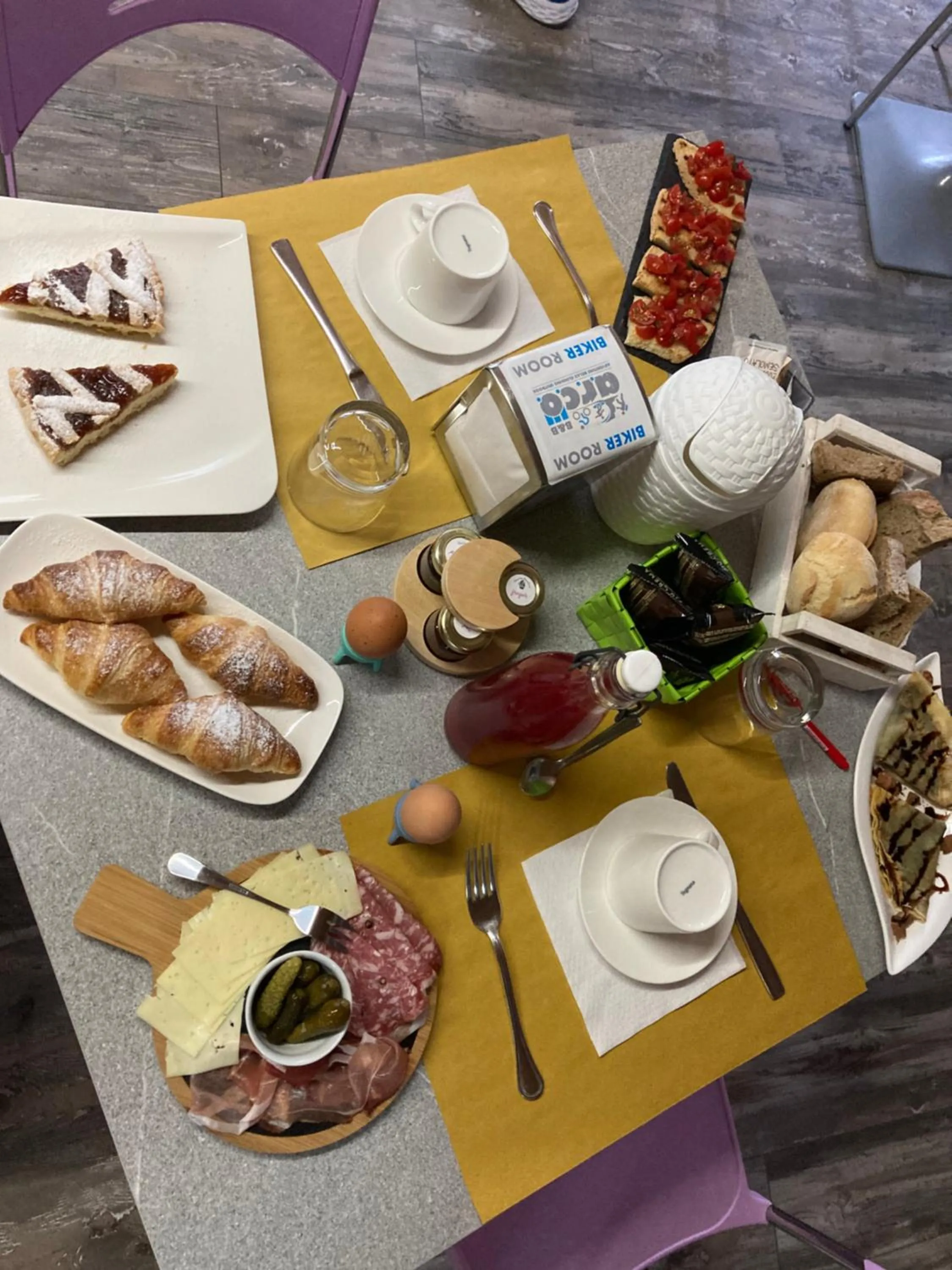 Breakfast in B&B A.R.C.O.