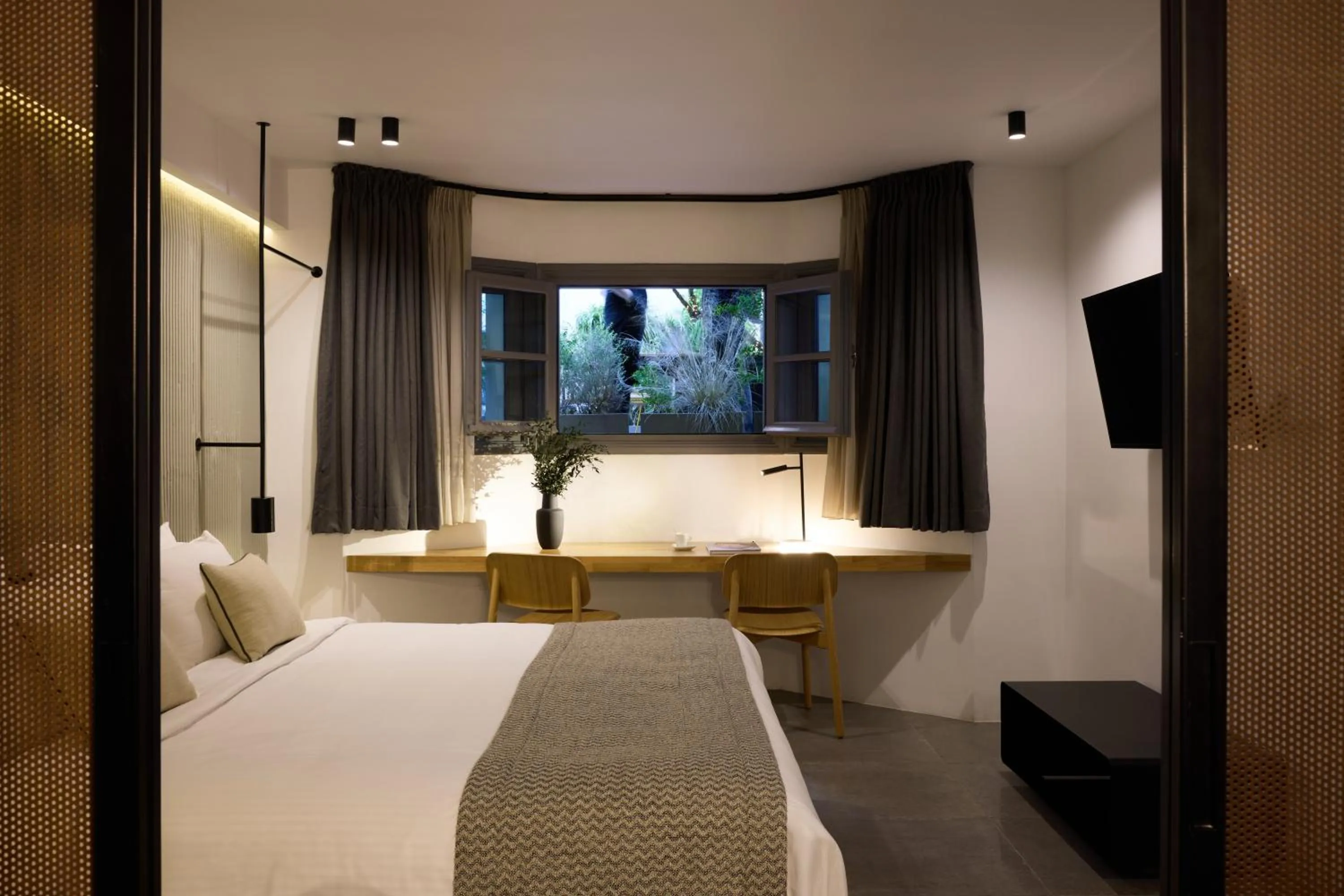 Bedroom, Bed in InnAthens