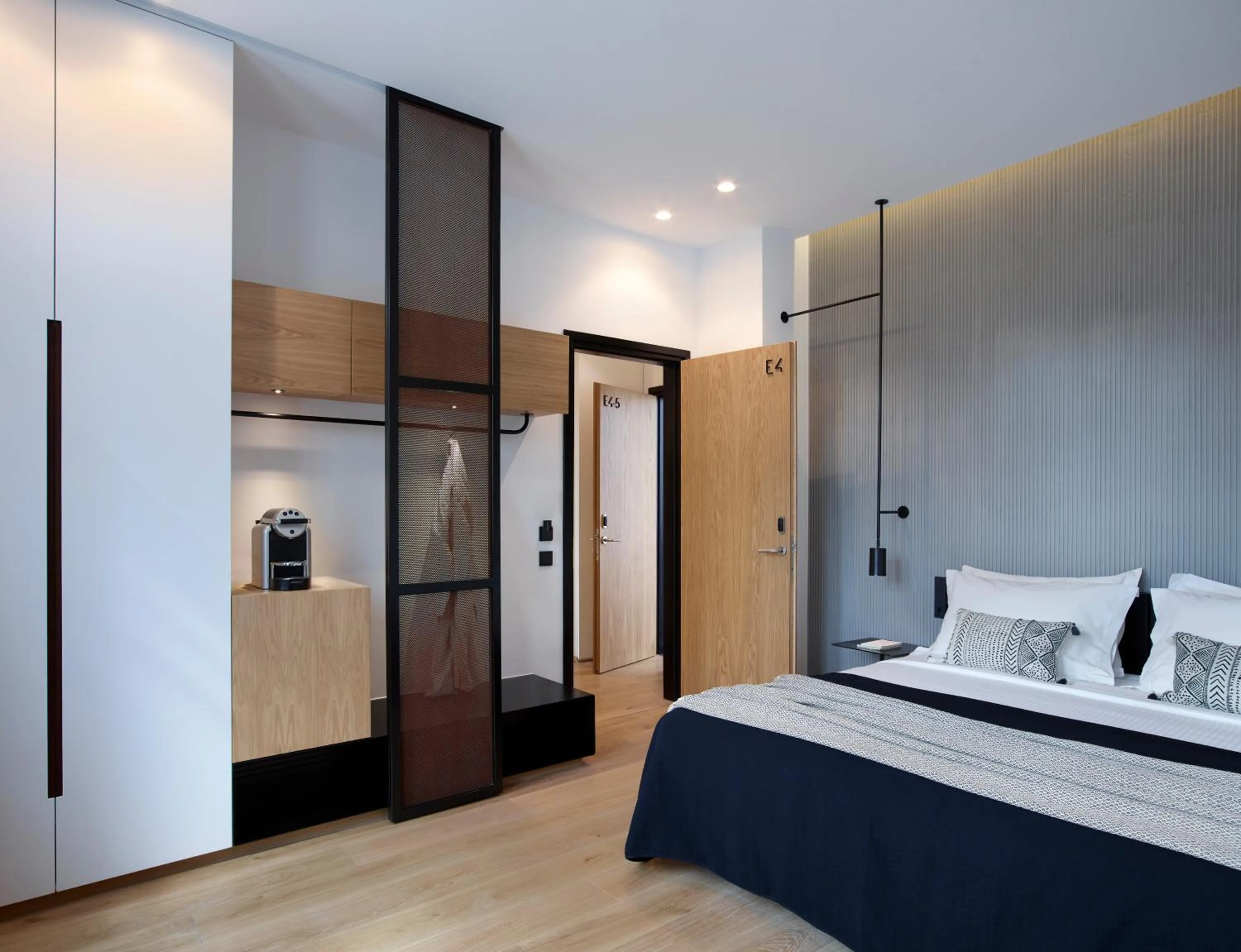 Bedroom, Bed in InnAthens