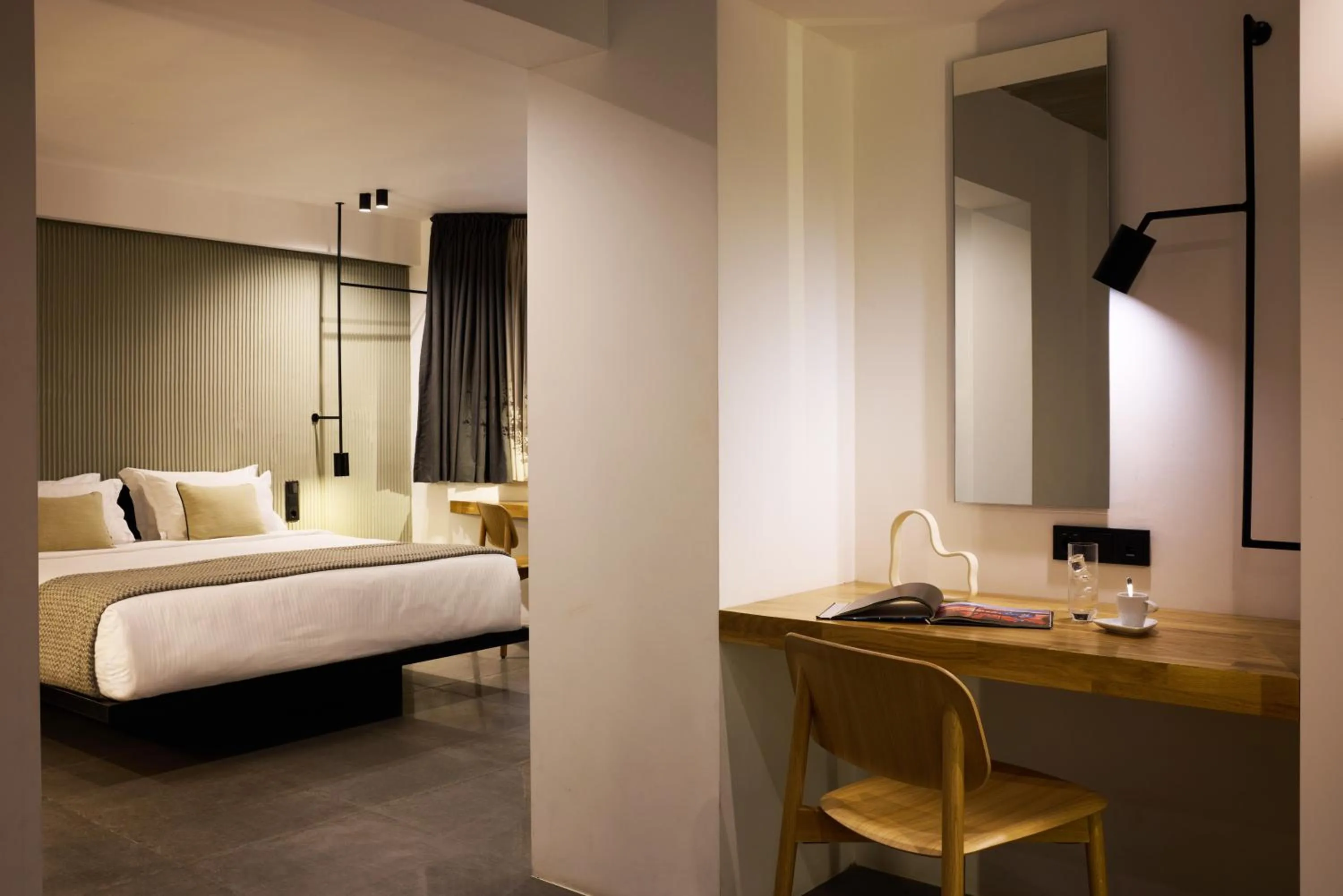 Bedroom, Bed in InnAthens