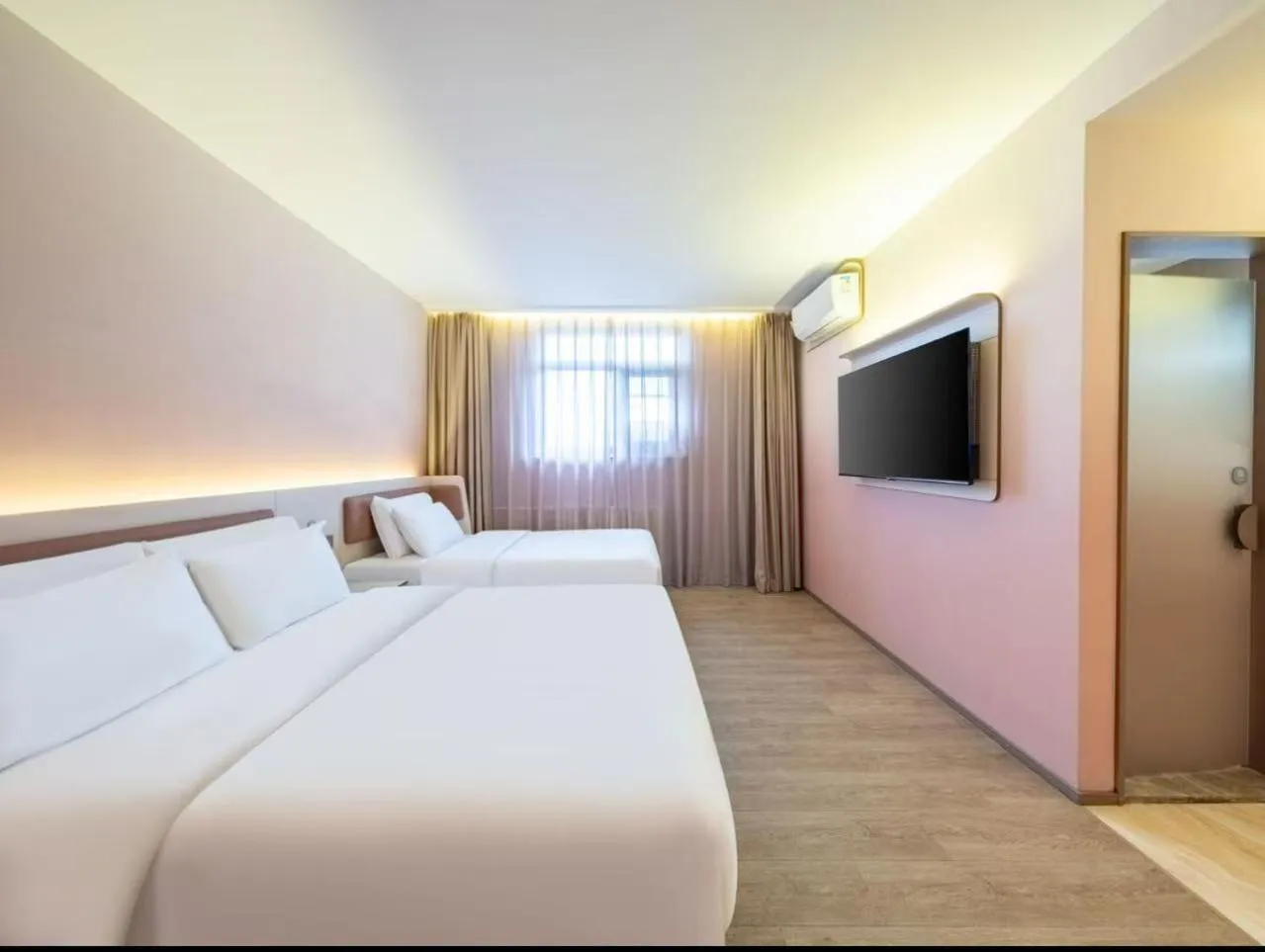 Bedroom in Hanting Hotel Beijing Tiananmen Square