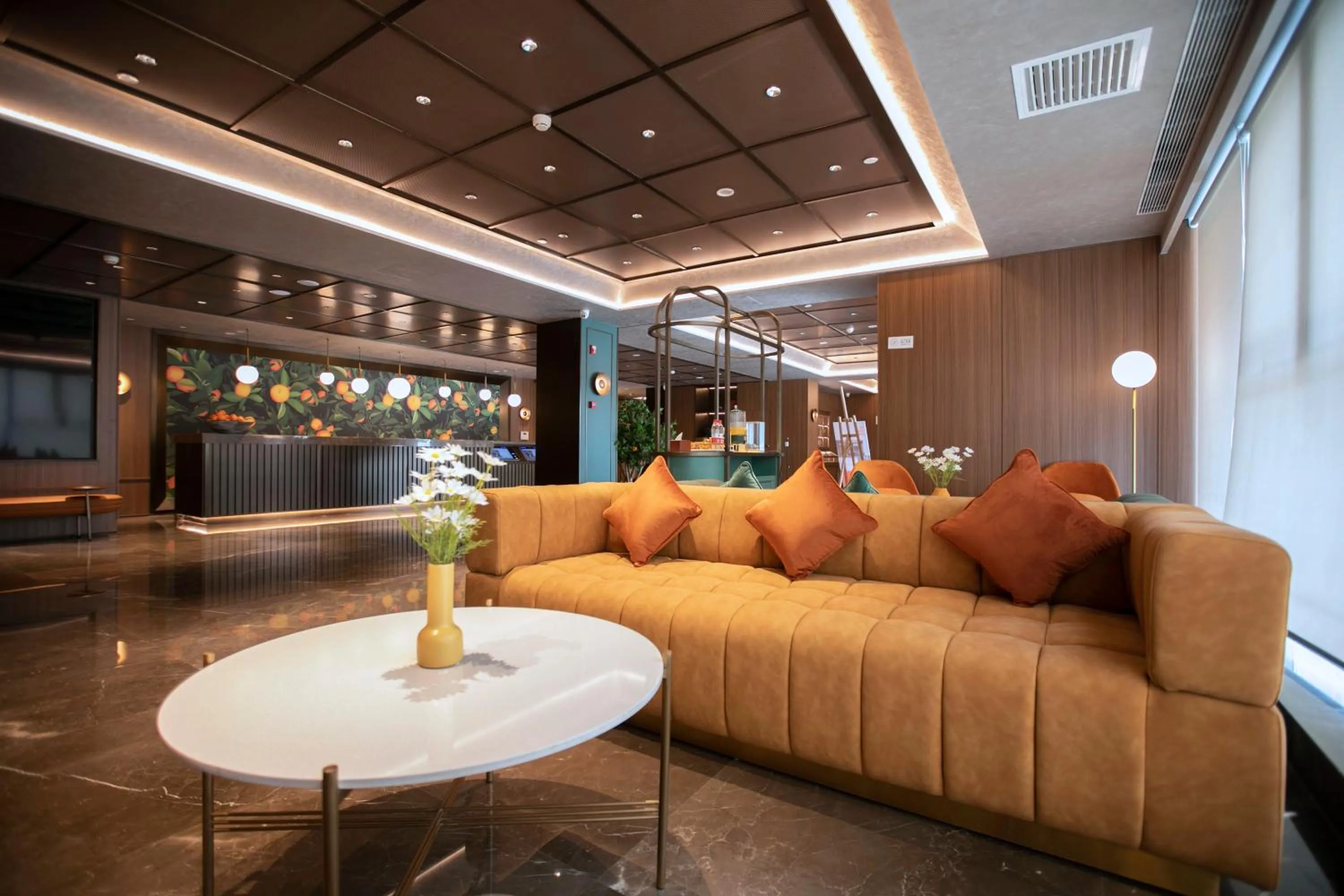 Seating area in Orange Beijing Wukesong Shijingshan Wanda Plaza Hotel