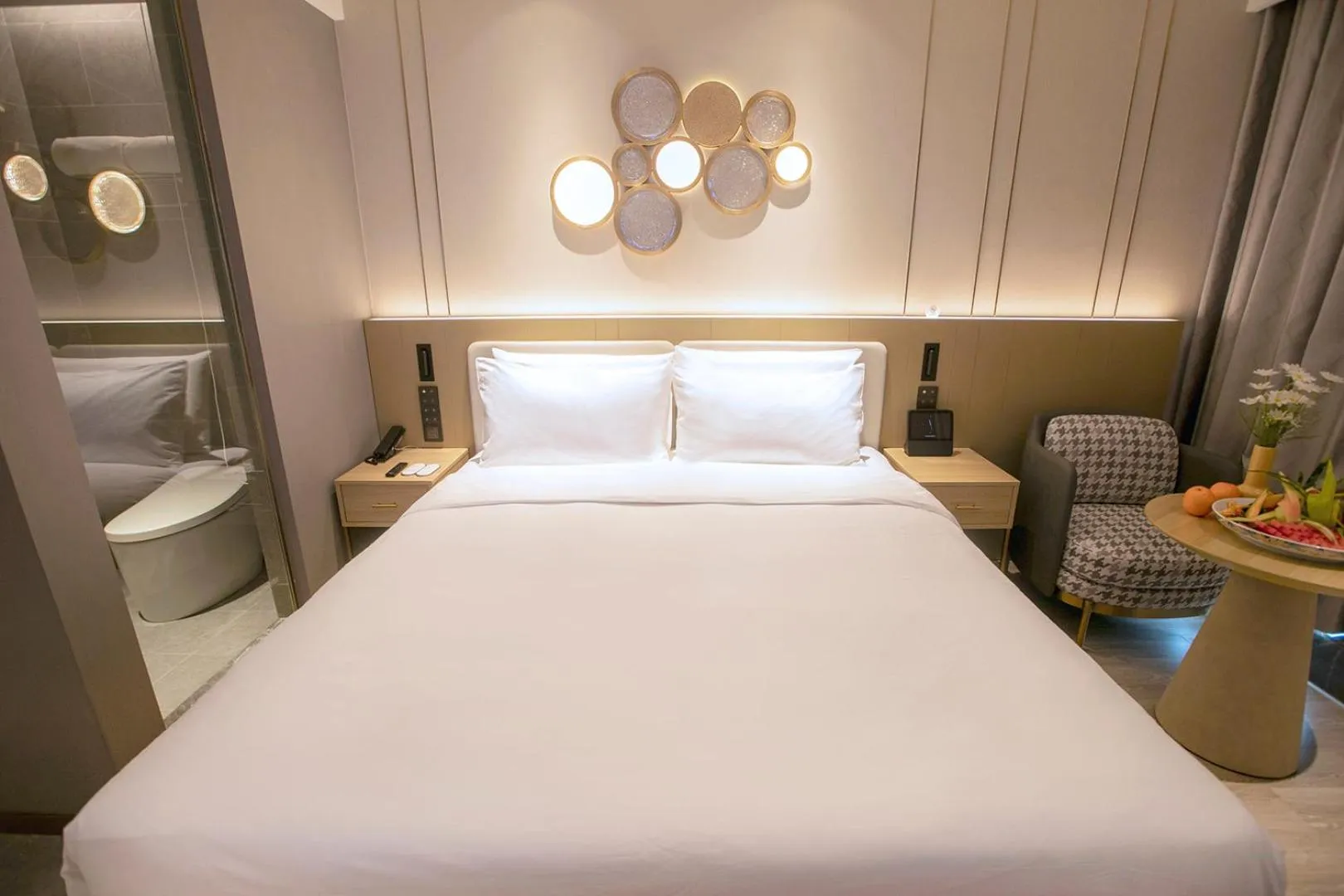 Bedroom, Bed in Orange Beijing Wukesong Shijingshan Wanda Plaza Hotel