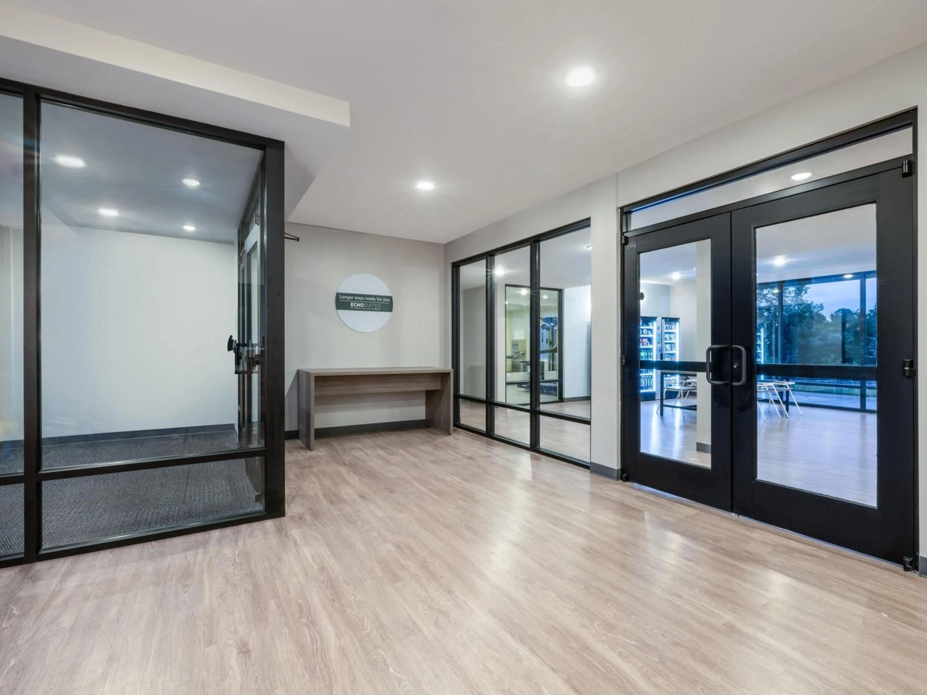 Lobby or reception in ECHO Suites Extended Stay by Wyndham Fort Worth Alliance