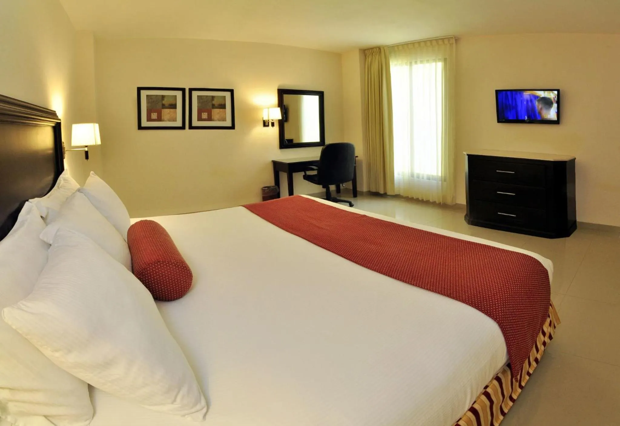 Bed in Hotel Lopez Campeche