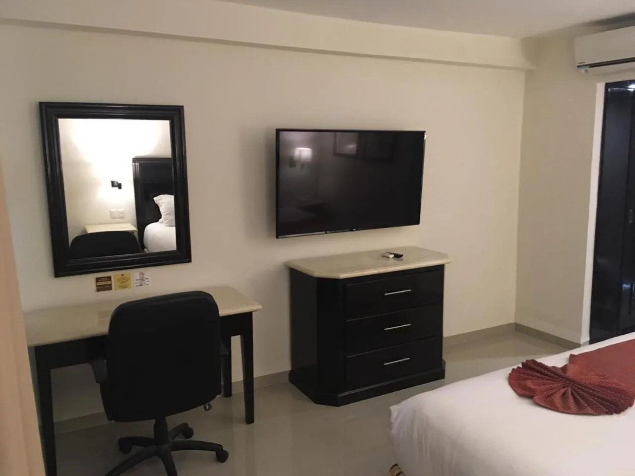 Bed in Hotel Lopez Campeche