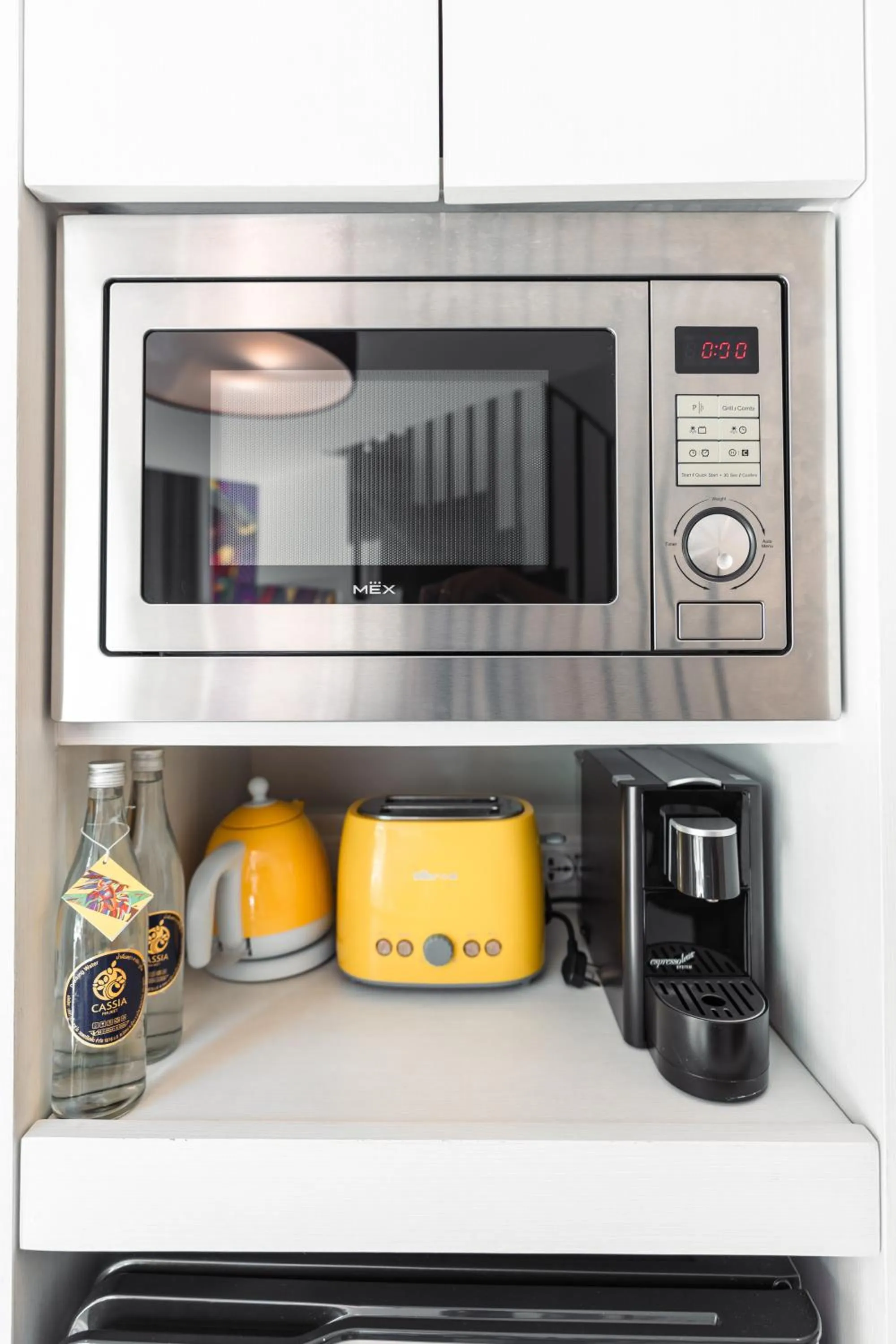 Coffee/tea facilities in Cassia Phuket, part of Banyan Group