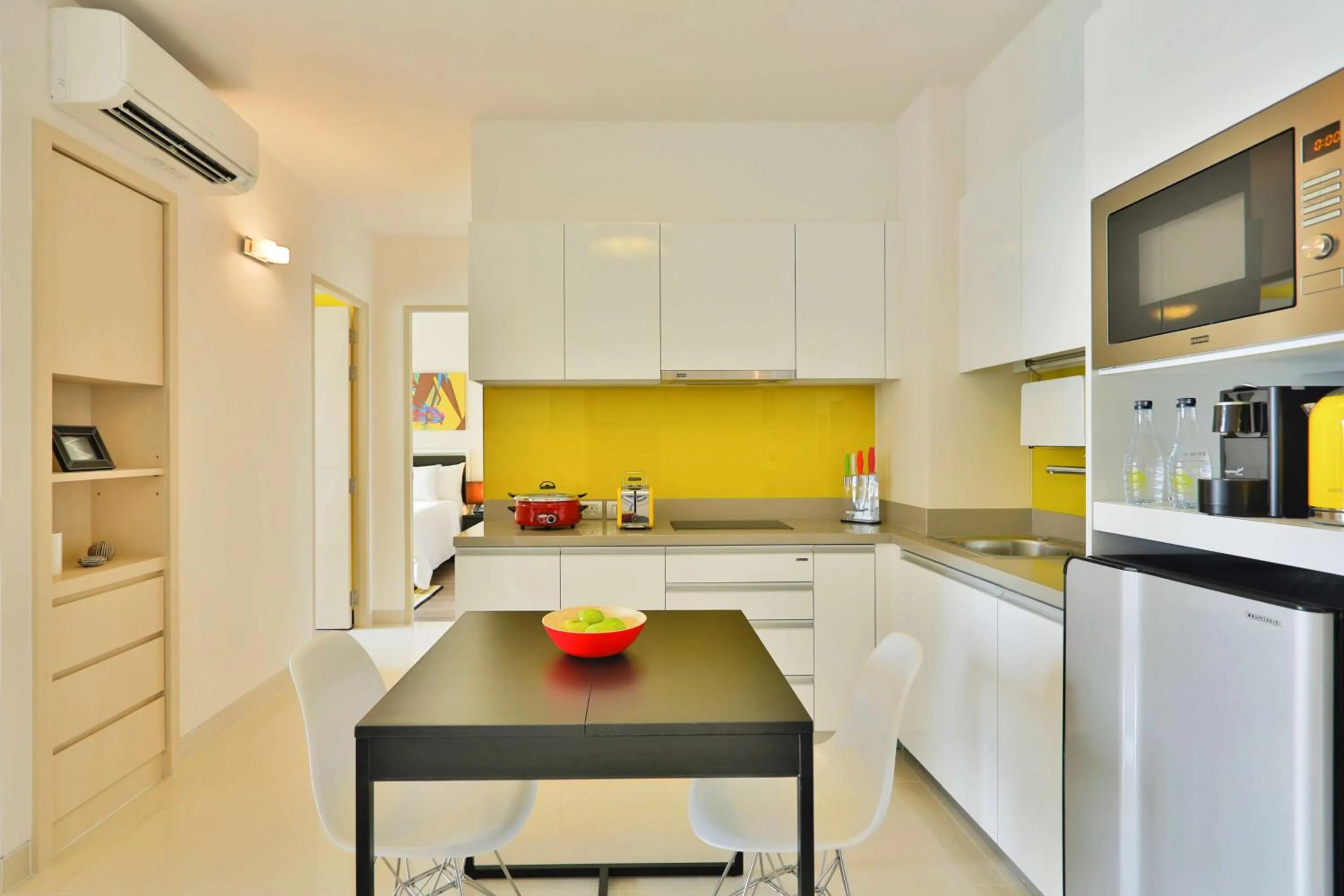 Kitchen or kitchenette in Cassia Phuket, part of Banyan Group