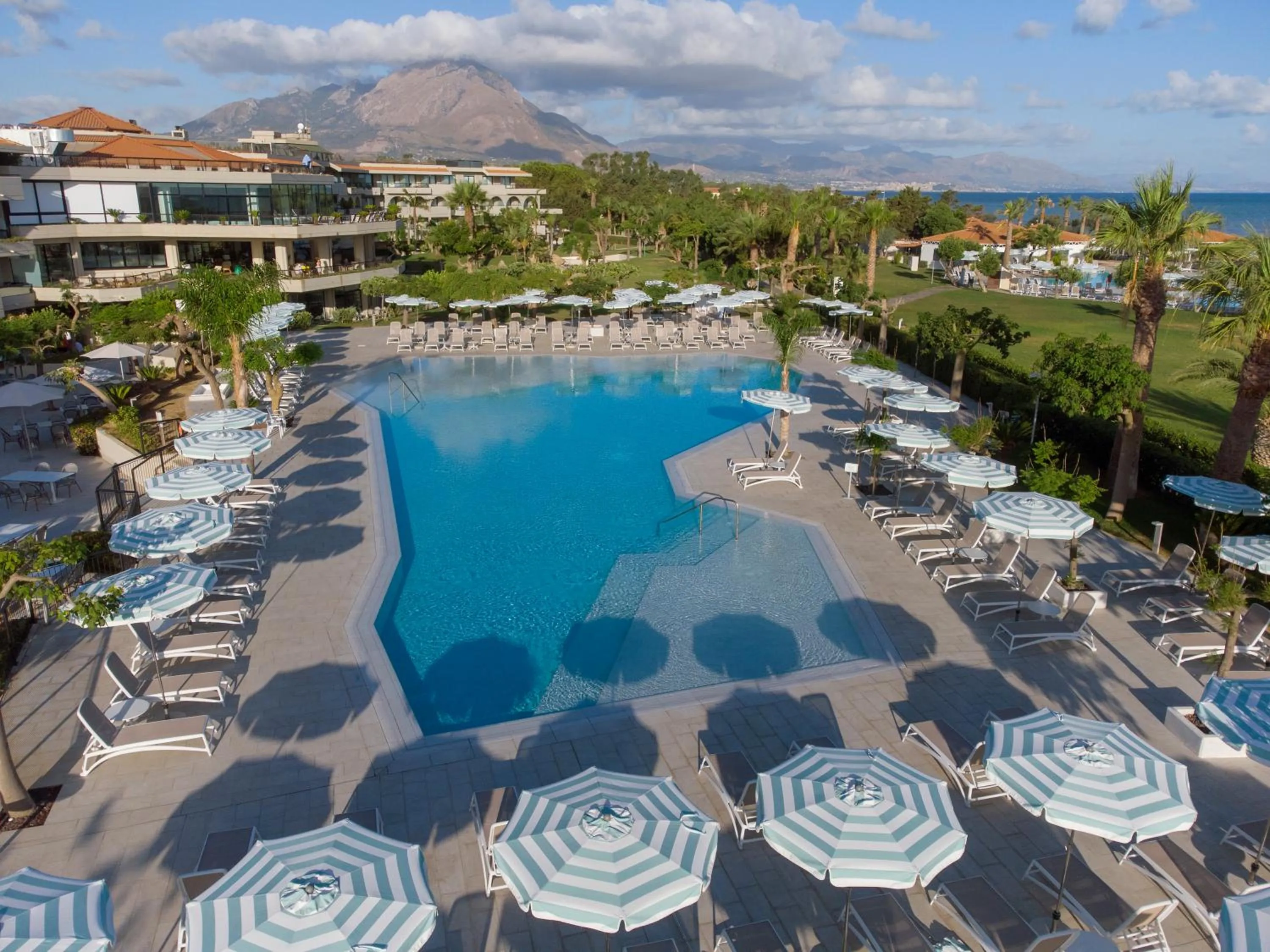 Pool view in Grand Palladium Sicilia Resort & Spa