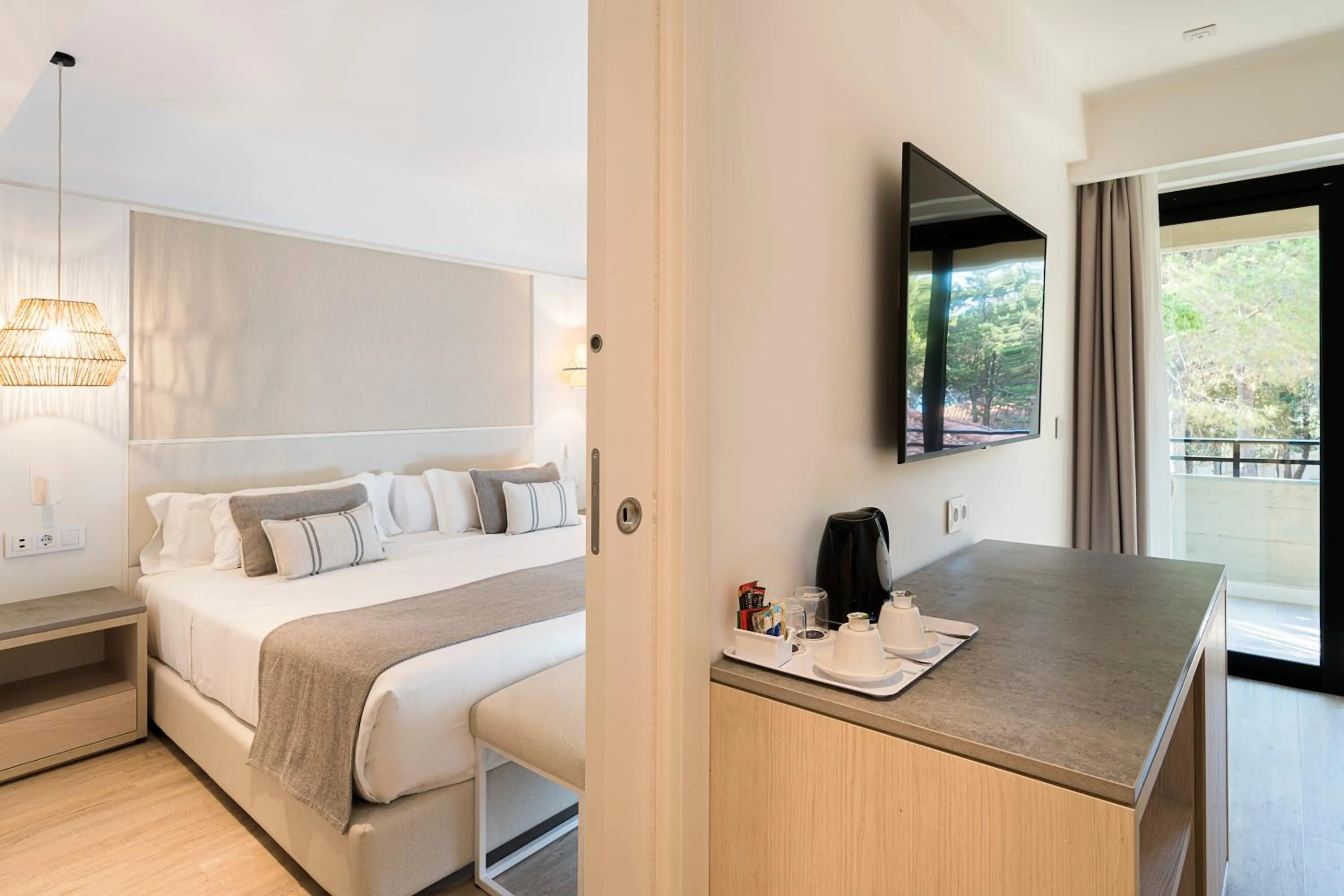 Bed in Grand Palladium Sicilia Resort & Spa