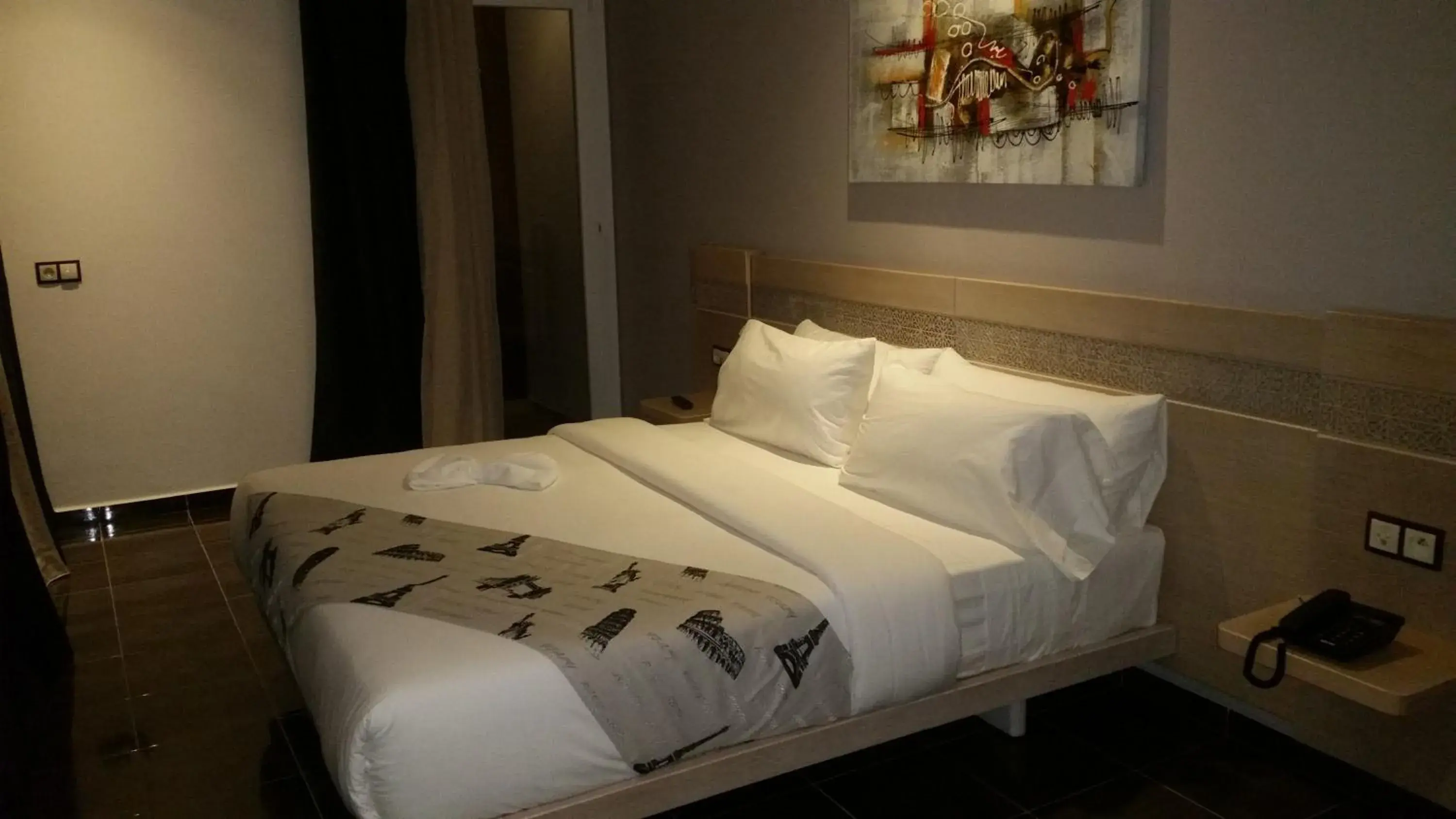 Single Room in Hotel A44 Single Room in Hotel A44