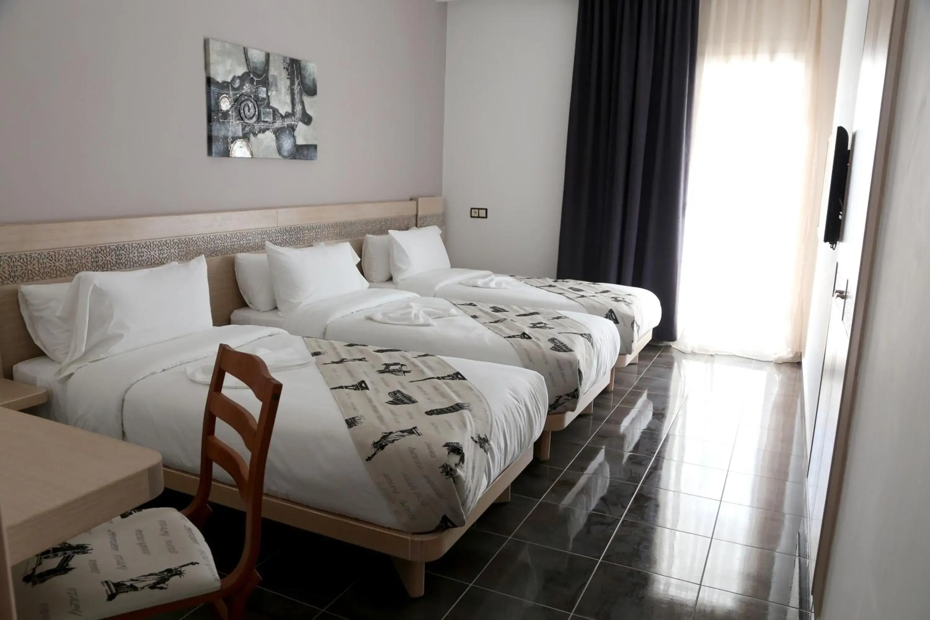 Triple Room in Hotel A44 Triple Room in Hotel A44