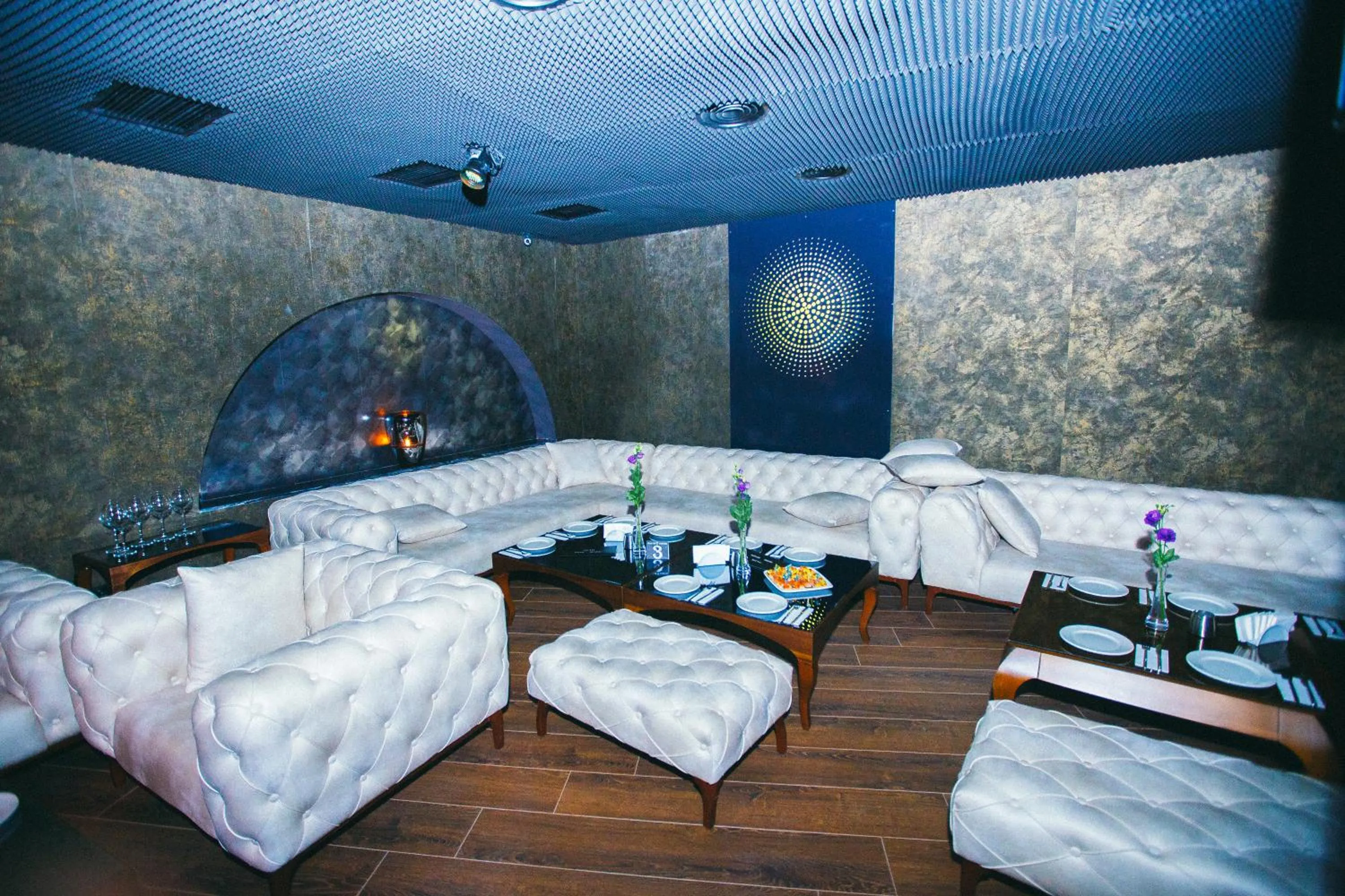 Karaoke in Colosseum Marina Hotel