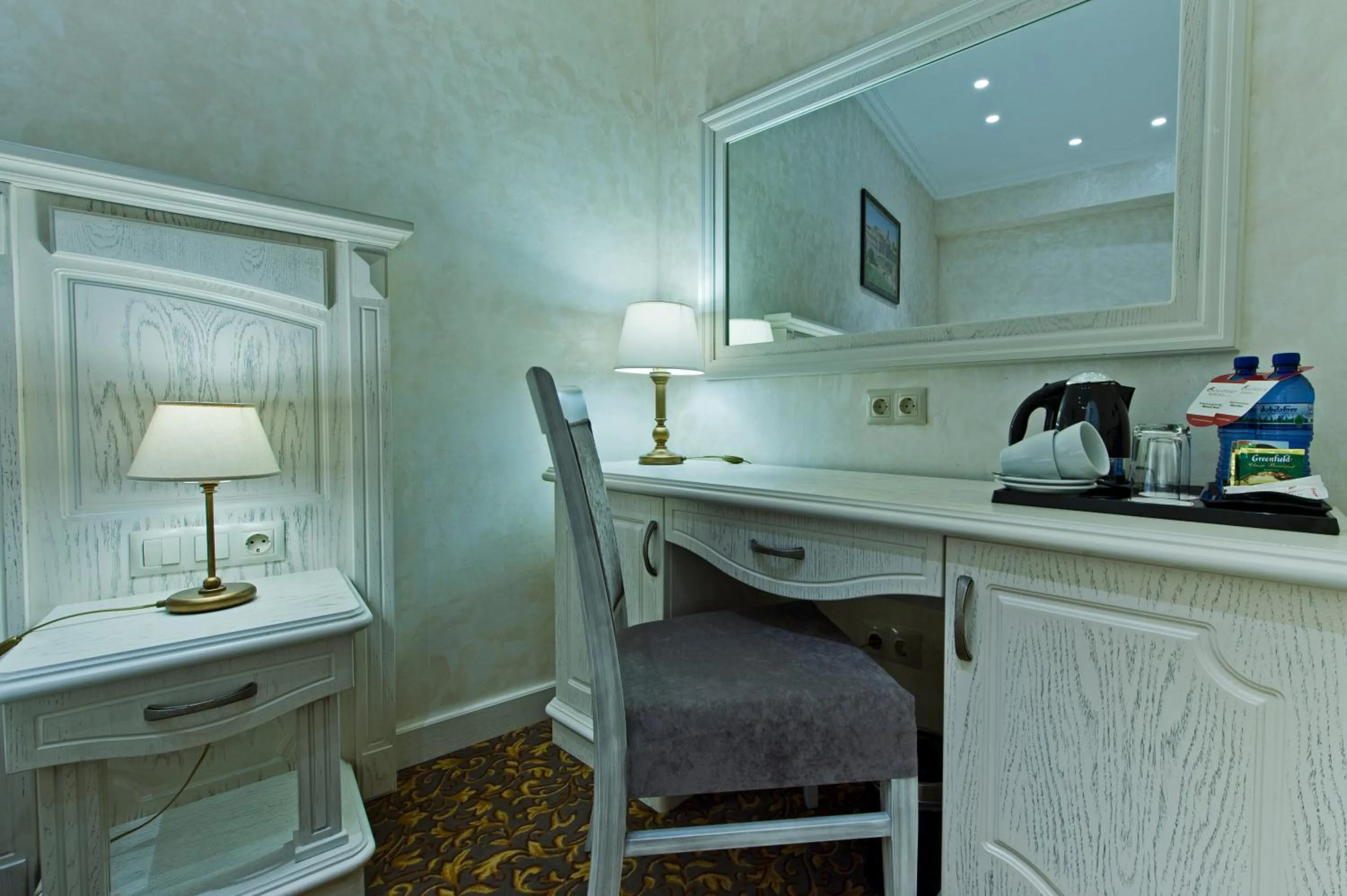 Seating area in Colosseum Marina Hotel