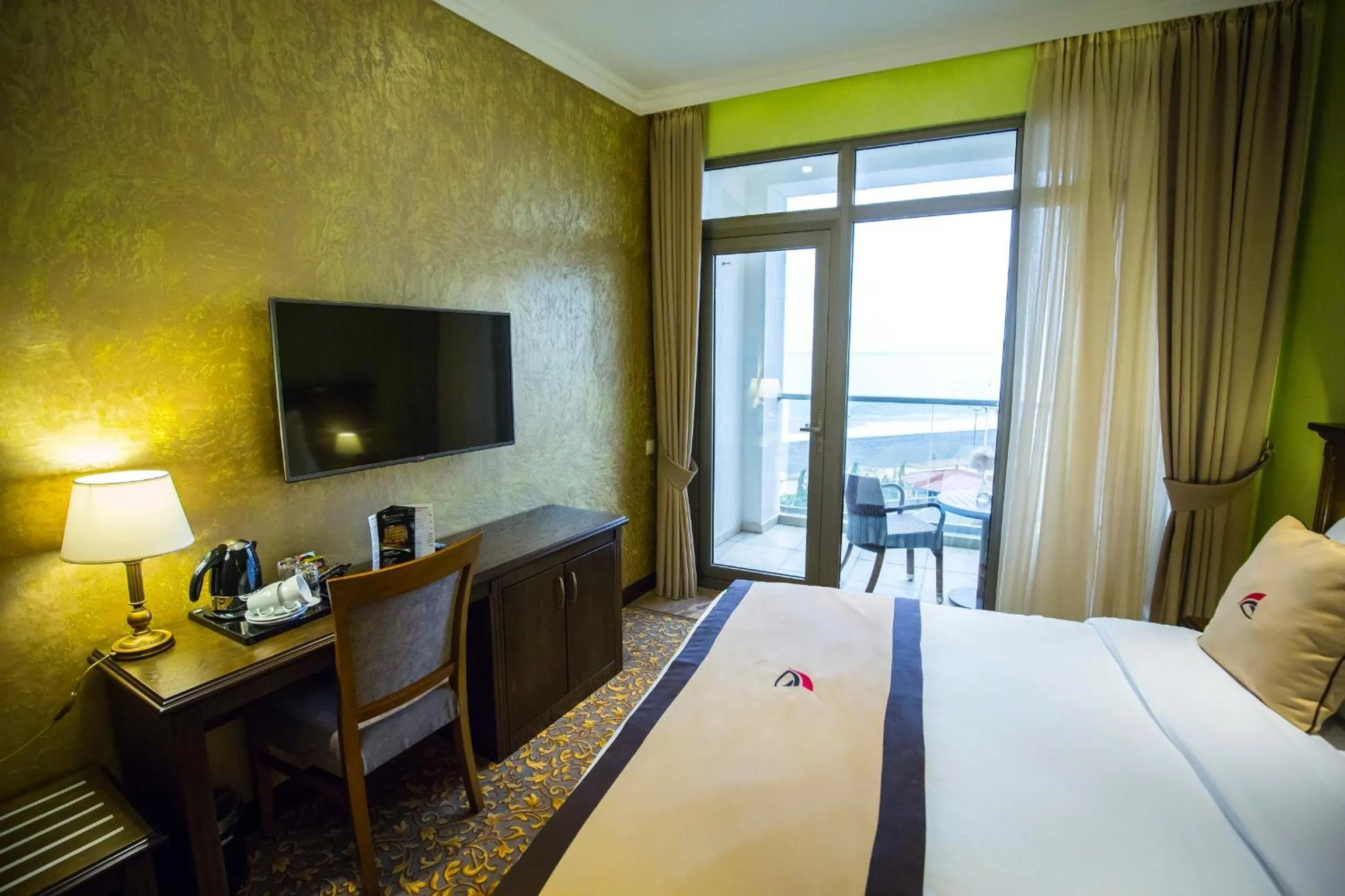 Seating area in Colosseum Marina Hotel