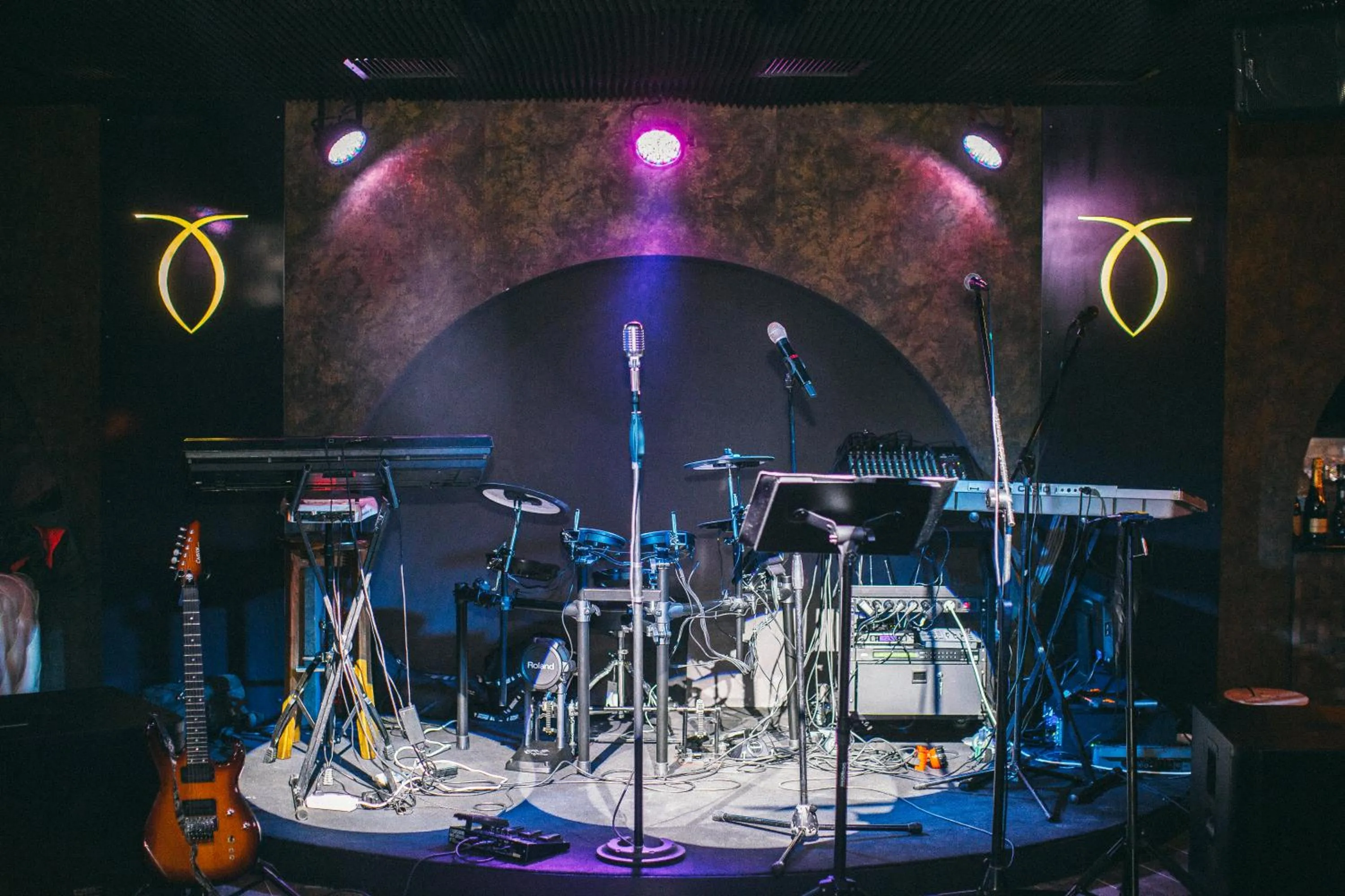 Karaoke in Colosseum Marina Hotel