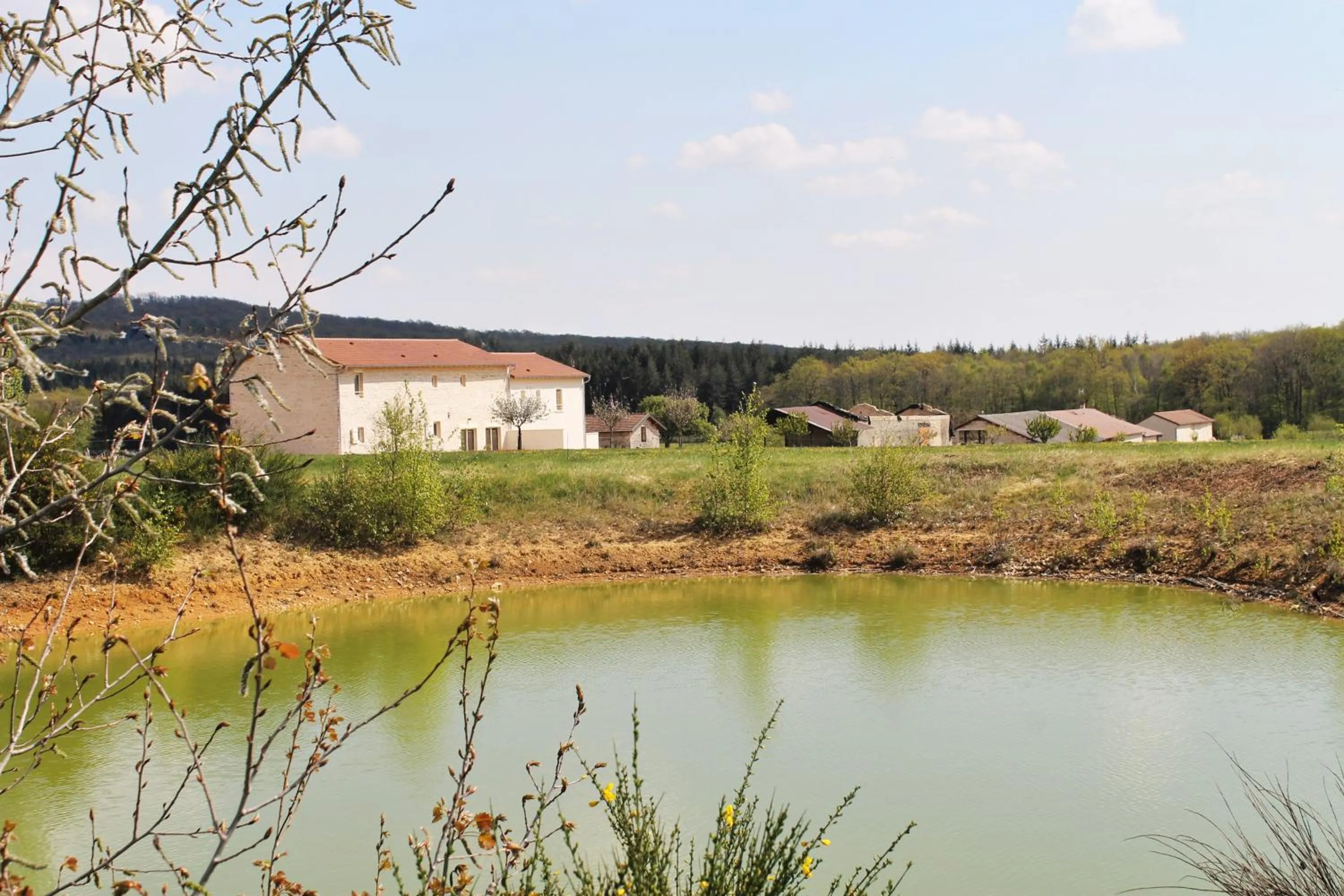 Property building in Domaine Joseph LAFARGE Wine Resort Oeno-tonneaux expérience