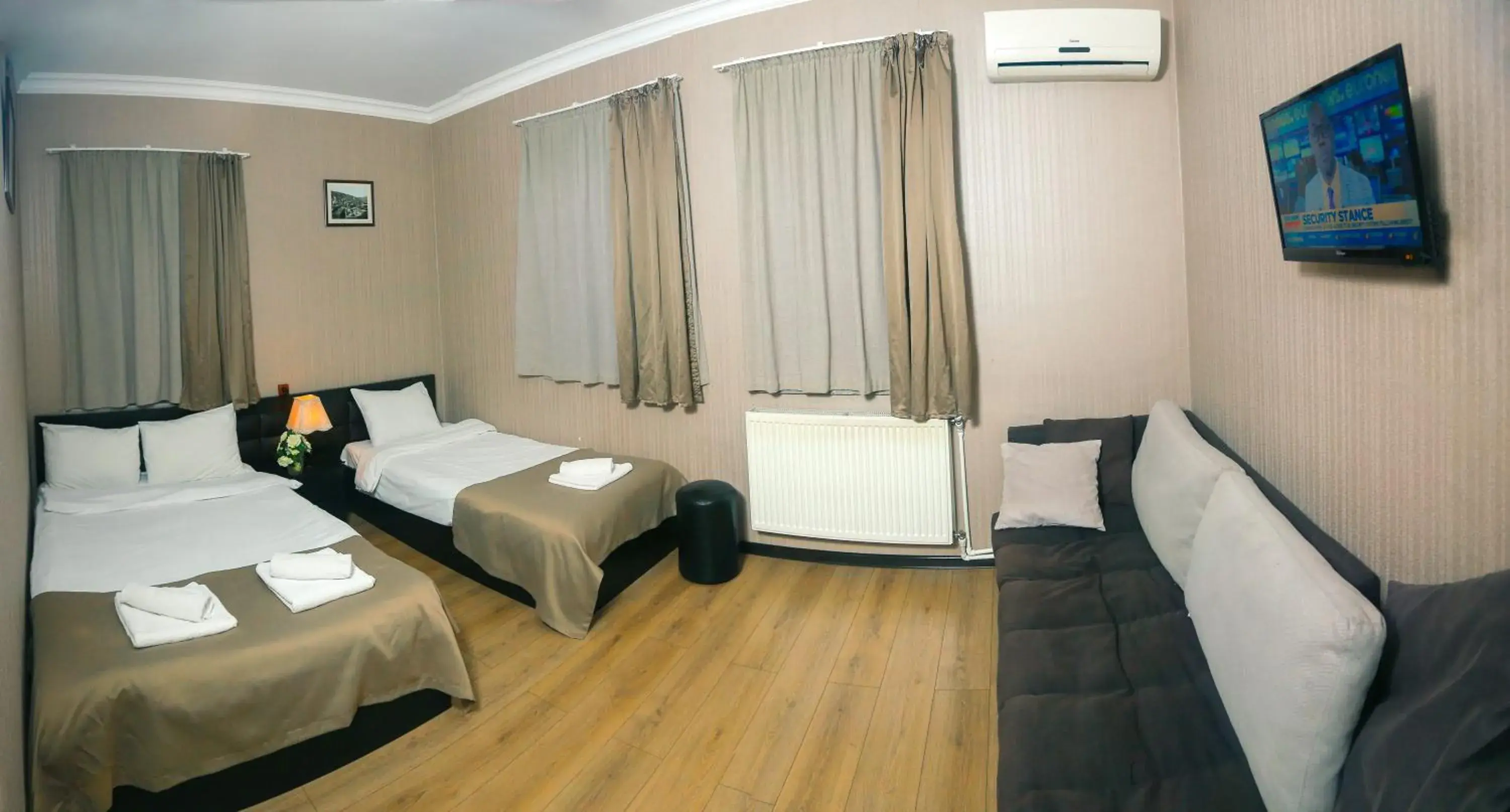 Standard Family Room in Hotel New Metekhi Standard Family Room in Hotel New Metekhi