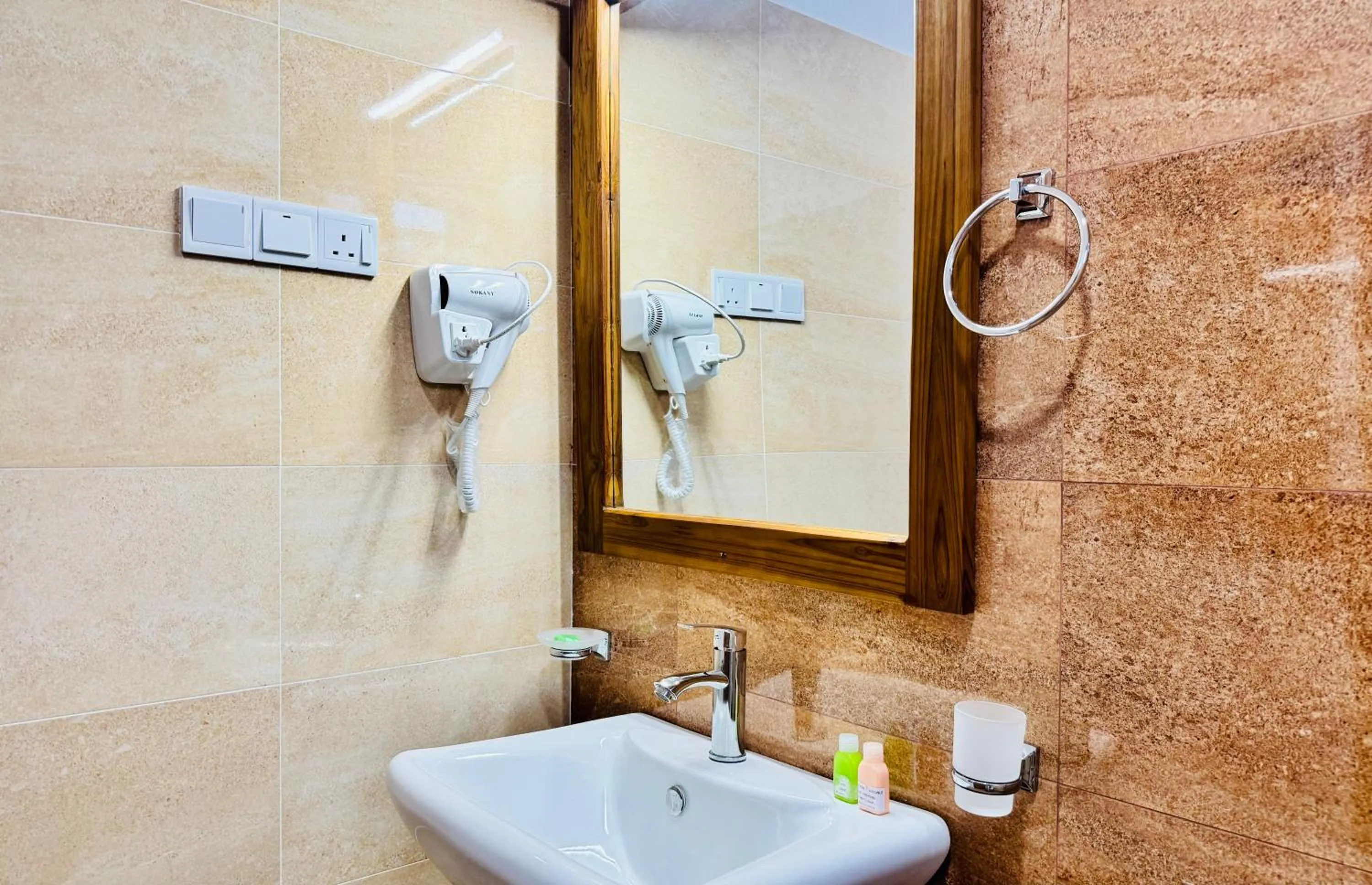 Bathroom in Salubrious Resort