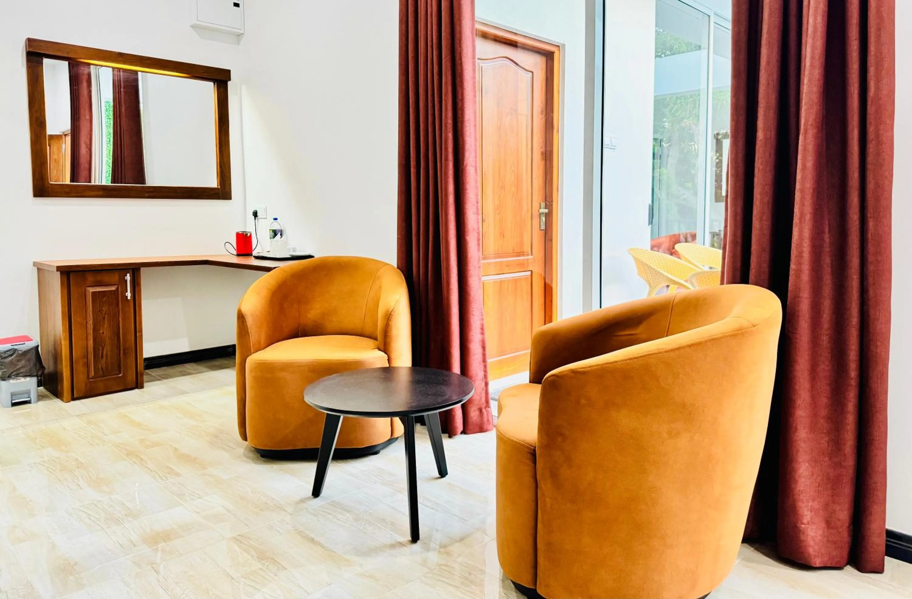 Seating area in Salubrious Resort