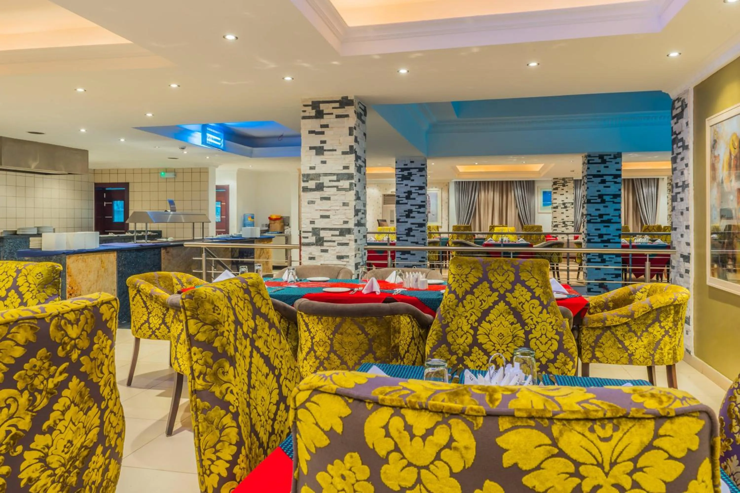Restaurant/places to eat in Protea Hotel by Marriott Lagos Kuramo Waters