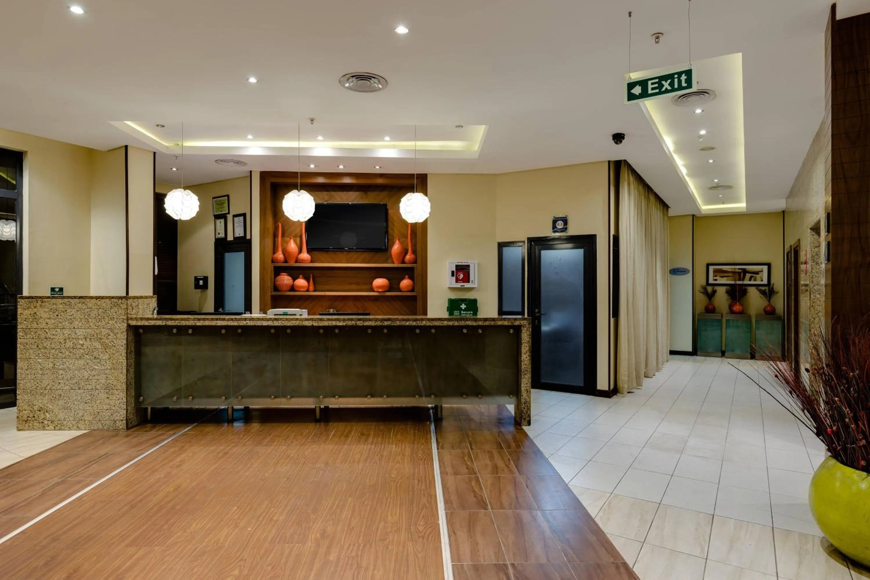Lobby or reception in Protea Hotel by Marriott Ikeja Select