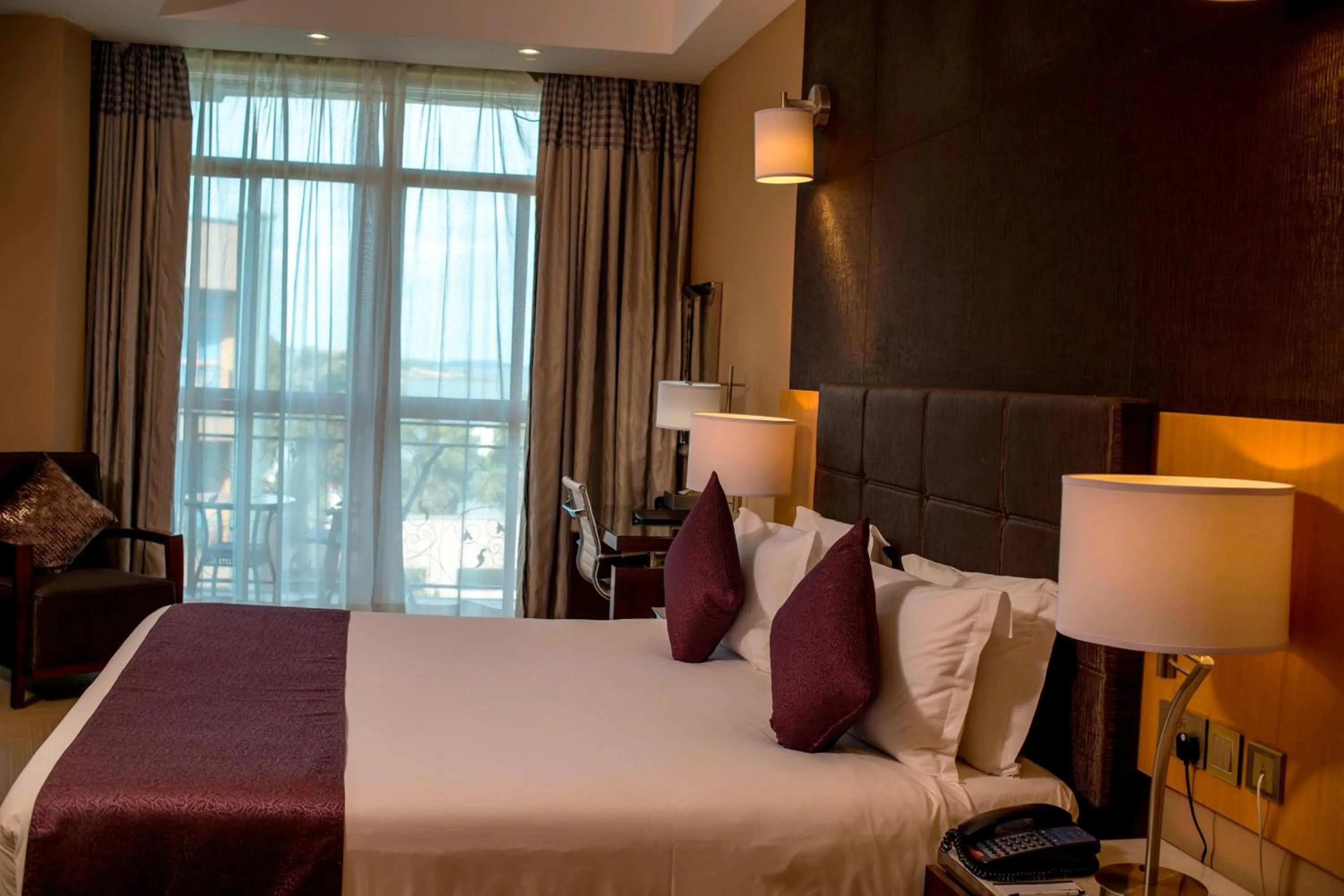 Bedroom, Bed in Protea Hotel by Marriott Entebbe