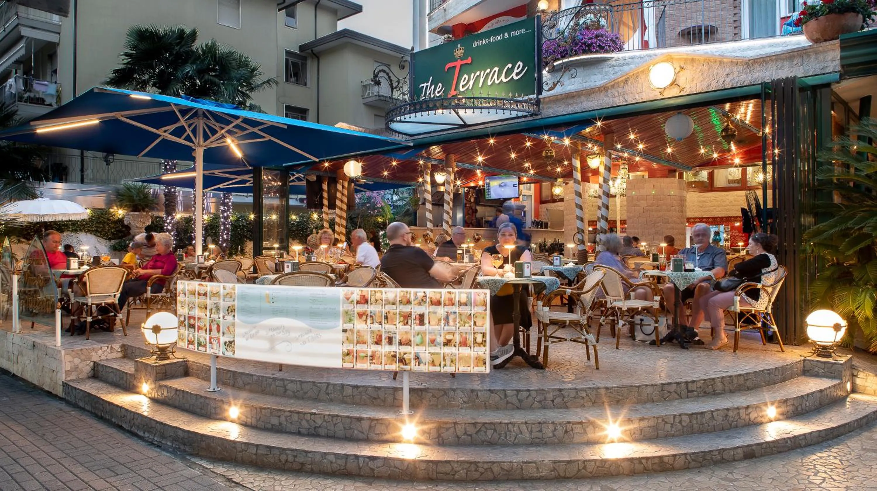 Lounge or bar in Milton Boutique Hotel - Adults Only