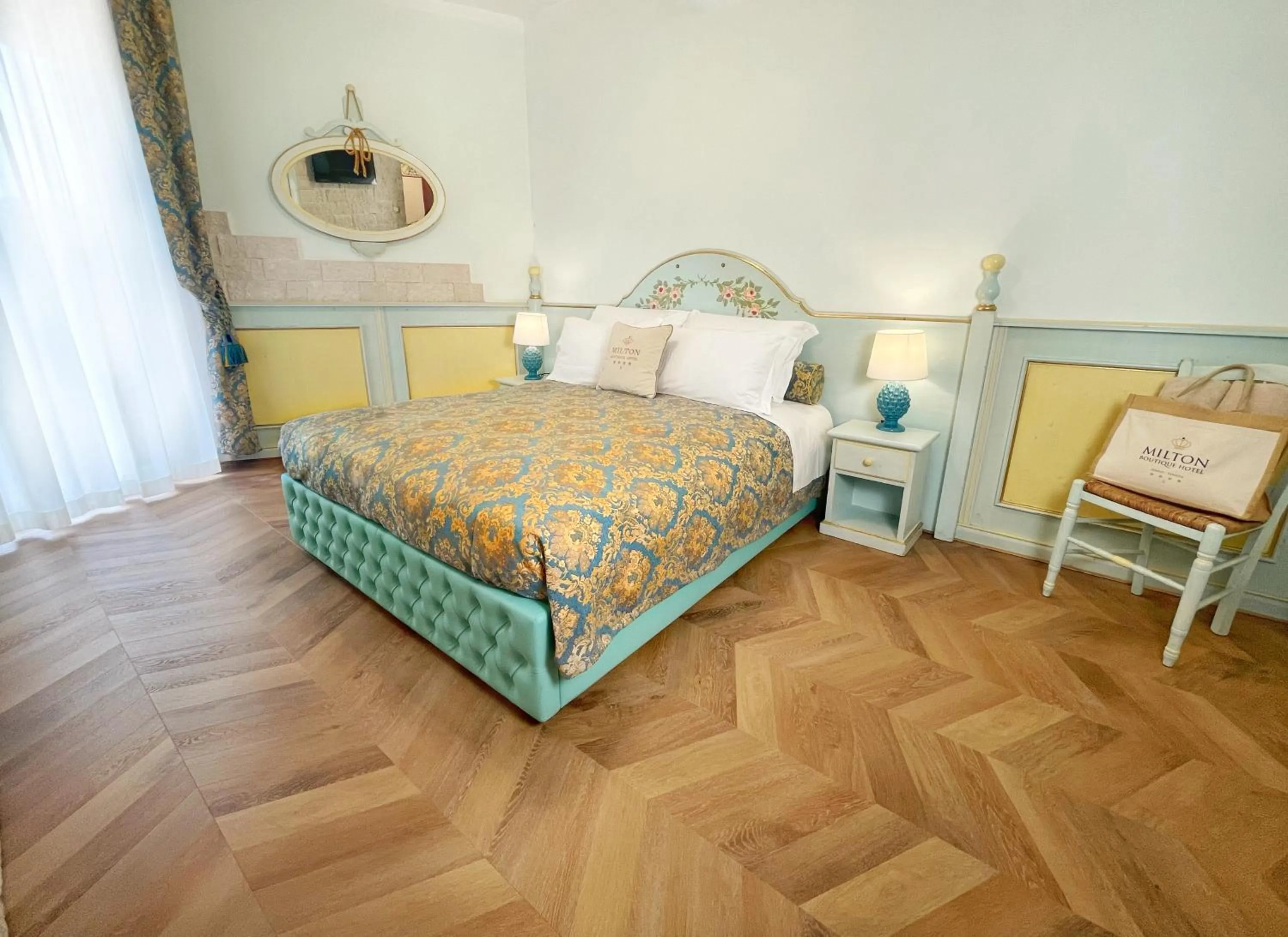 Bedroom, Bed in Milton Boutique Hotel - Adults Only