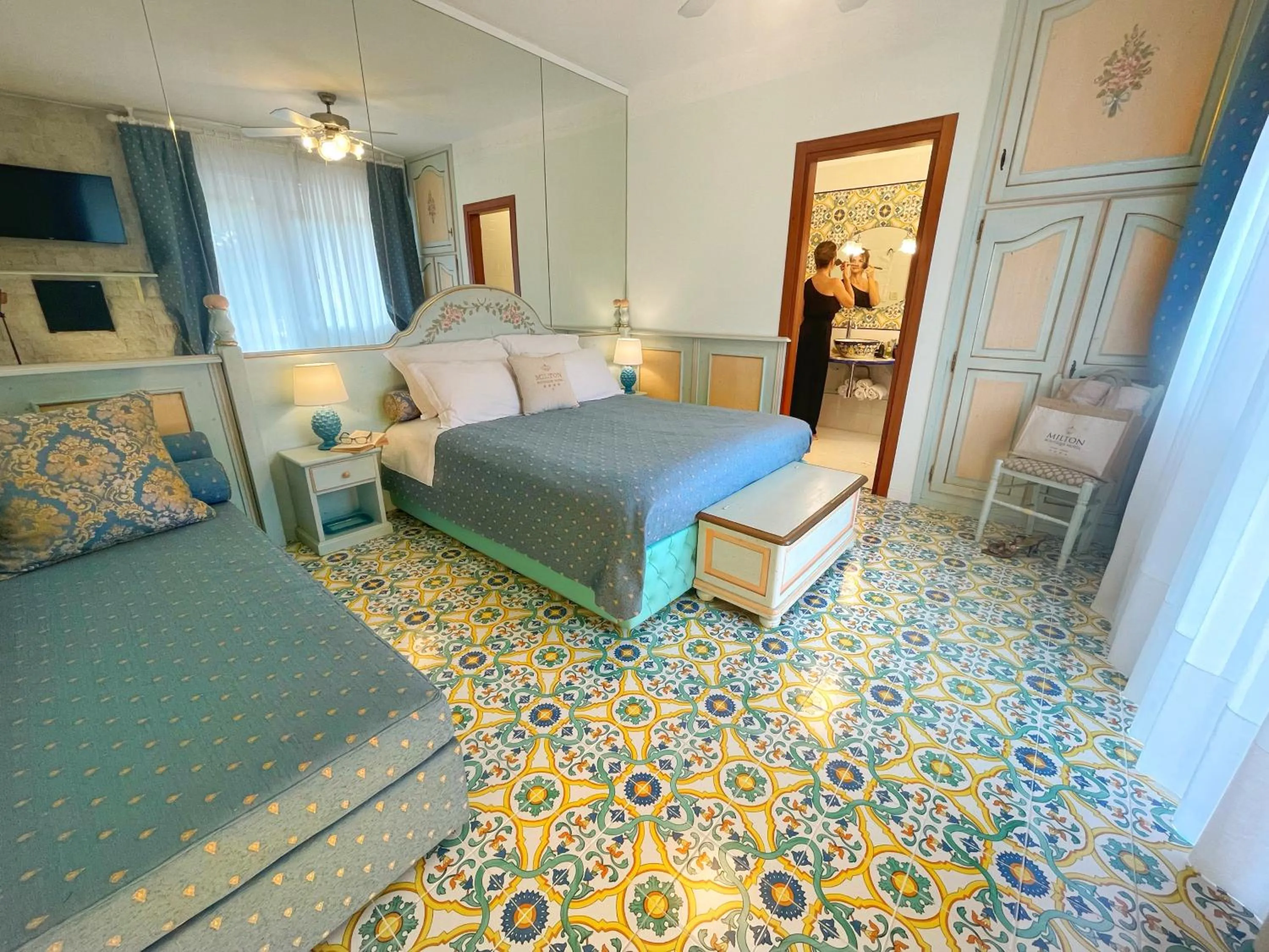 Bedroom, Bed in Milton Boutique Hotel - Adults Only