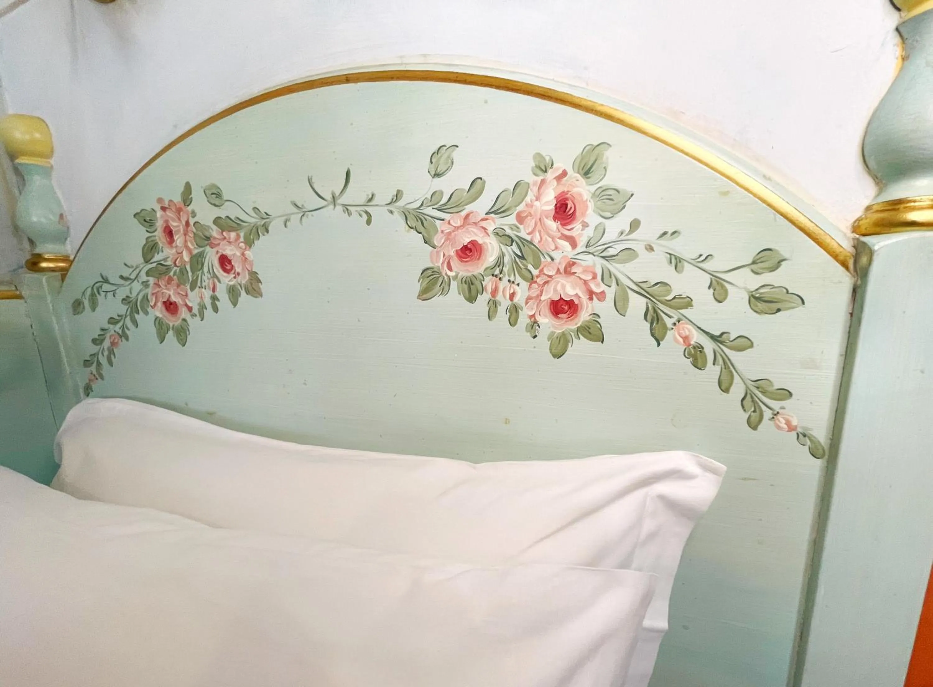 Bed in Milton Boutique Hotel - Adults Only