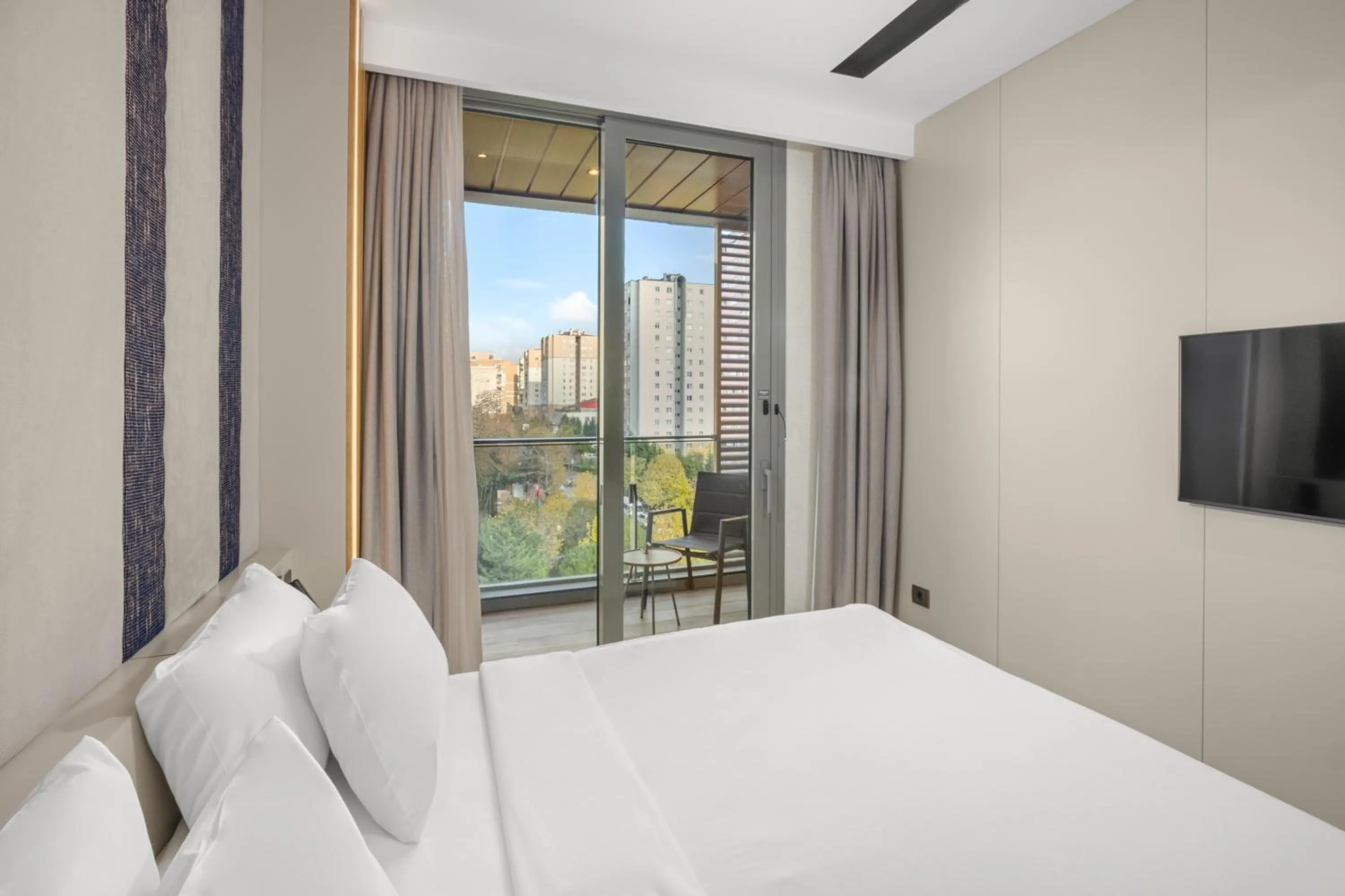 Bed in Holiday Inn Istanbul - Beylikduzu by IHG