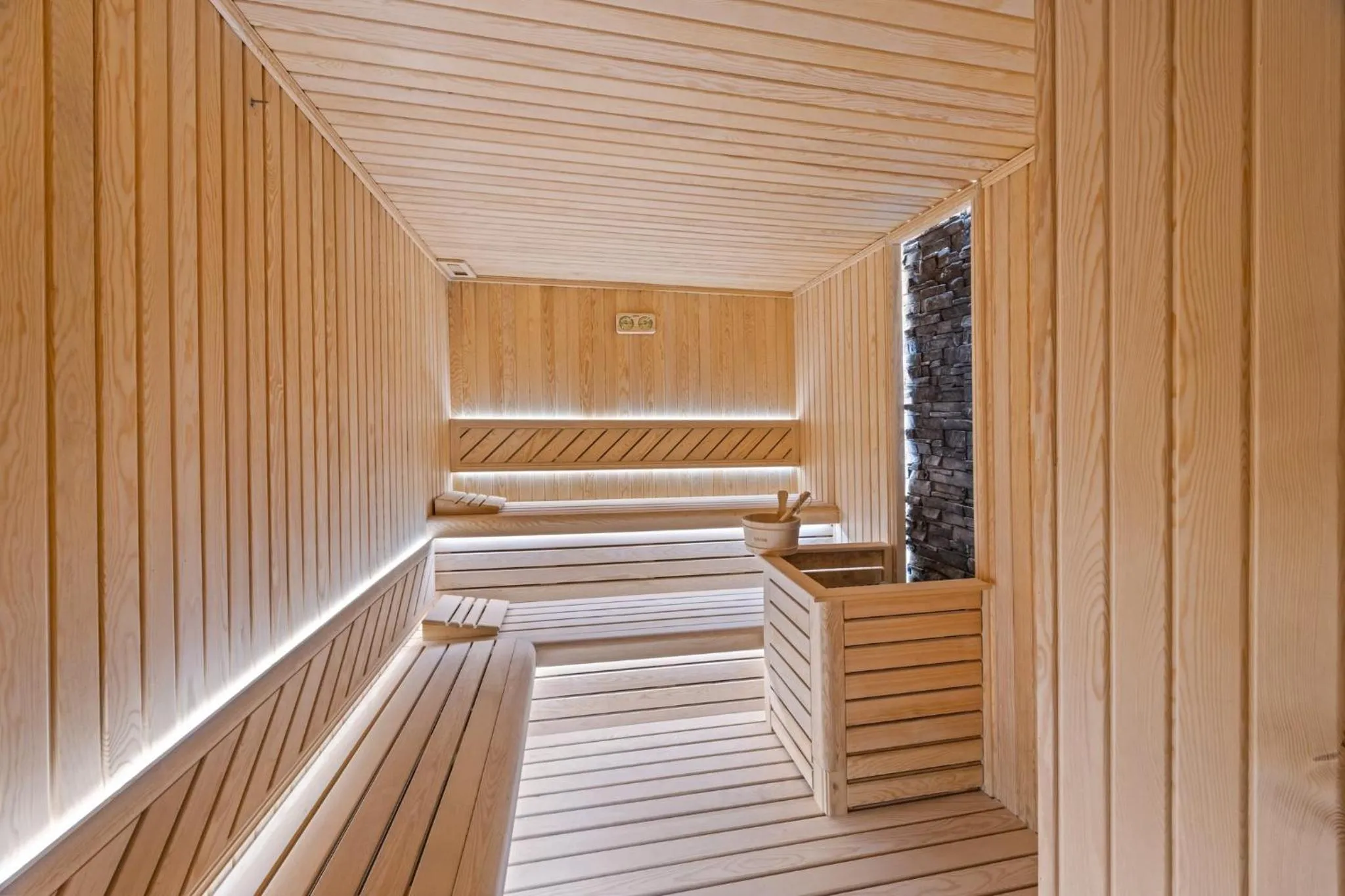 Area and facilities, Bed in Holiday Inn Istanbul - Beylikduzu by IHG