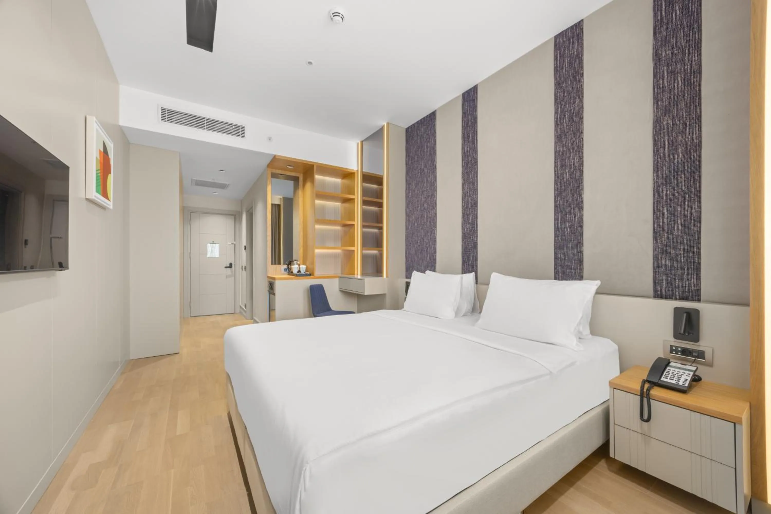 Bed in Holiday Inn Istanbul - Beylikduzu by IHG