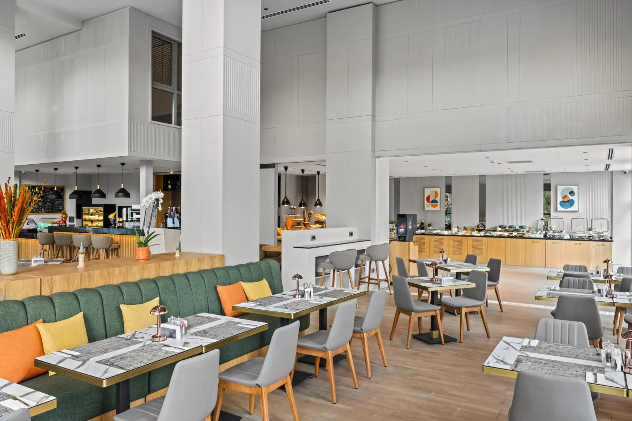 Restaurant/places to eat in Holiday Inn Istanbul - Beylikduzu by IHG