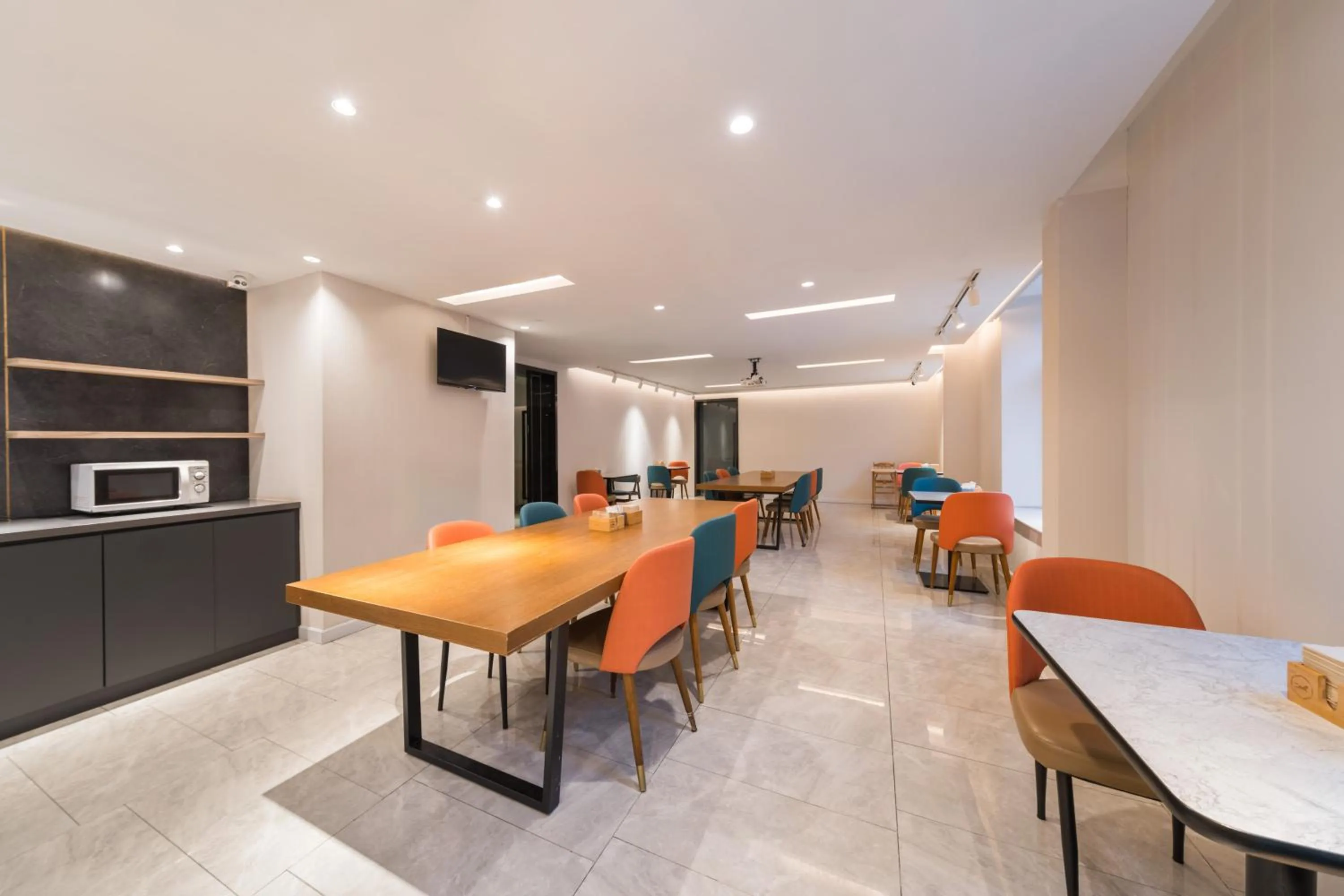 Restaurant/places to eat in Hanting Hotel Beijing Deshengmen