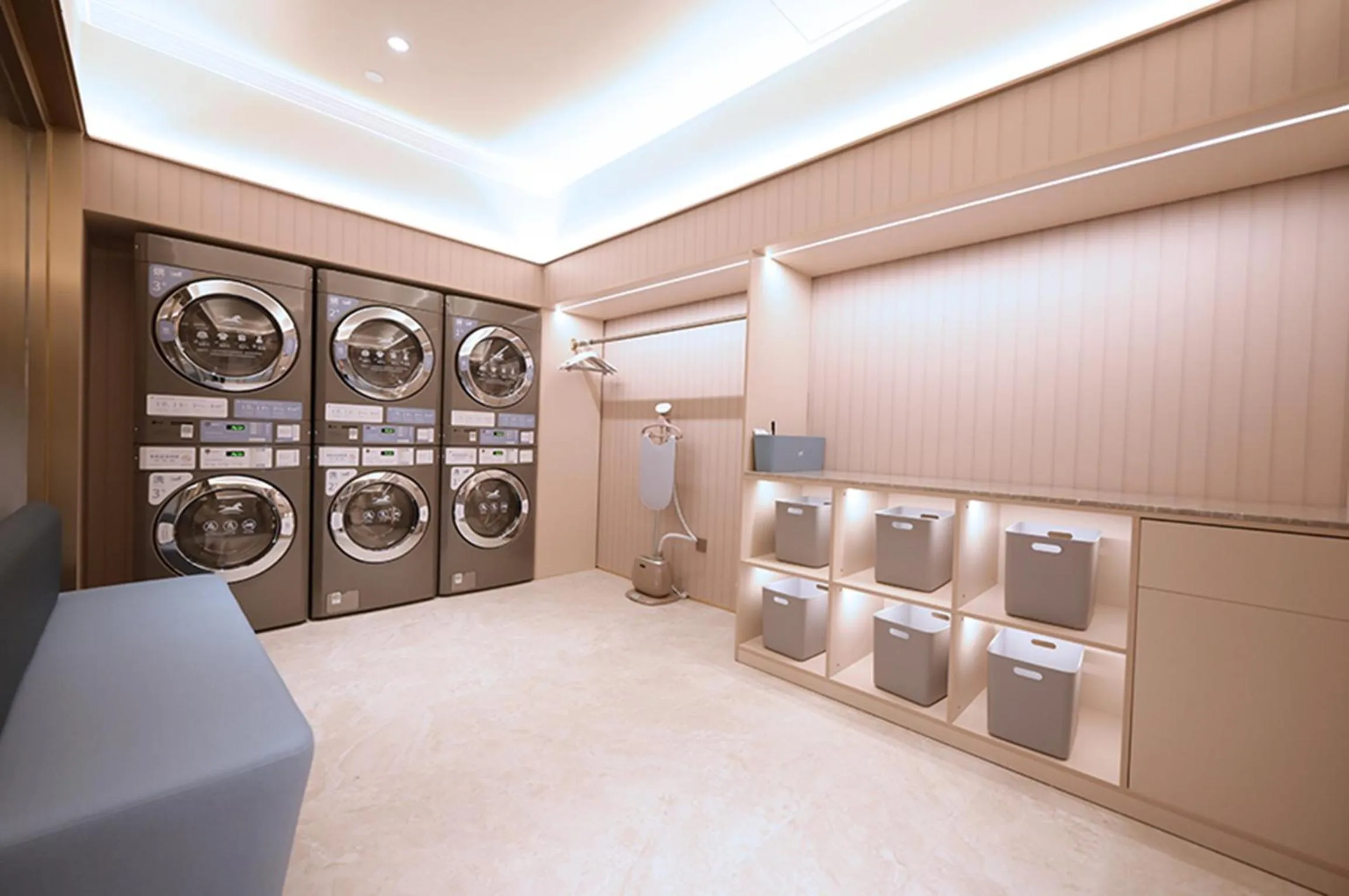 Hanting Hotel Beijing West Railway Station North Square Center