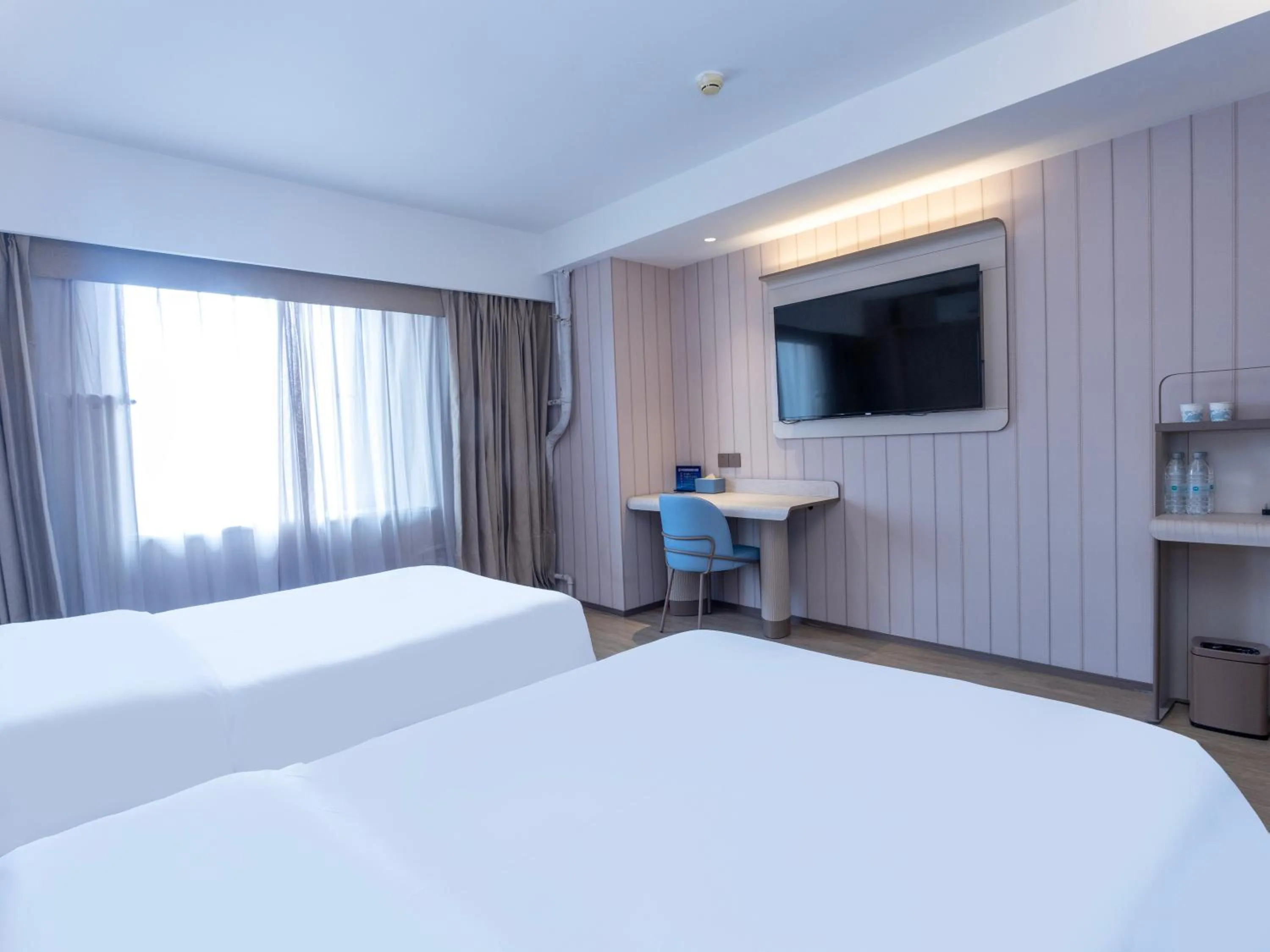 Bed in Hanting Hotel Beijing West Railway Station North Square