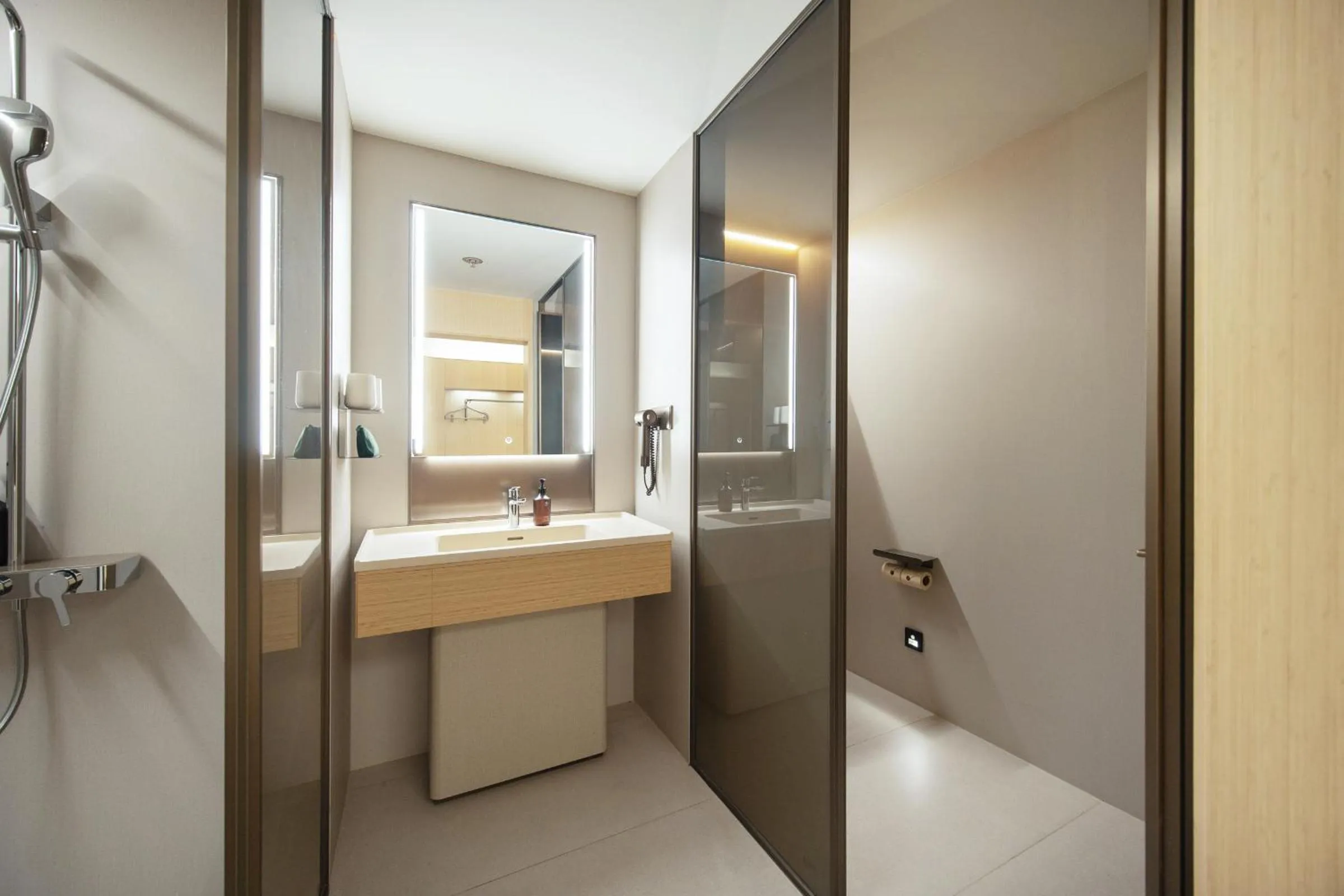 JI Hotel Shanghai Caohejing