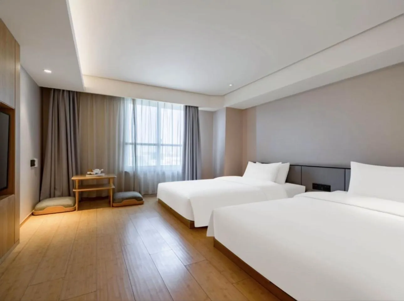 Bed in JI Hotel Shanghai Hongmei South Road Subway Station