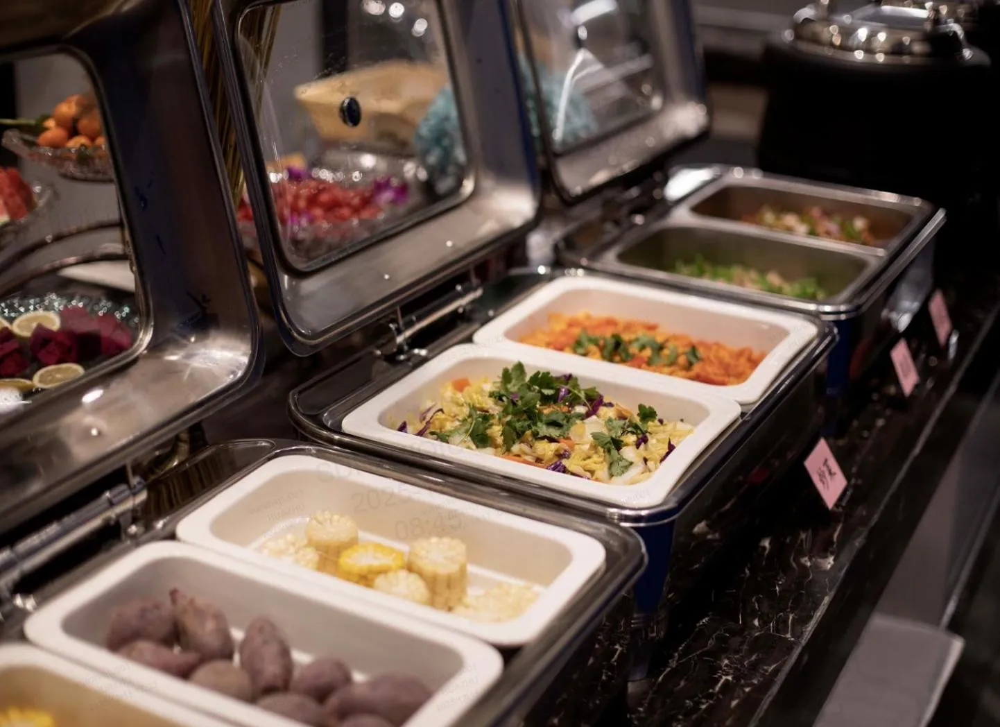 Restaurant/places to eat in Orange Hotel Shanghai Chuansha International Tourism Resort