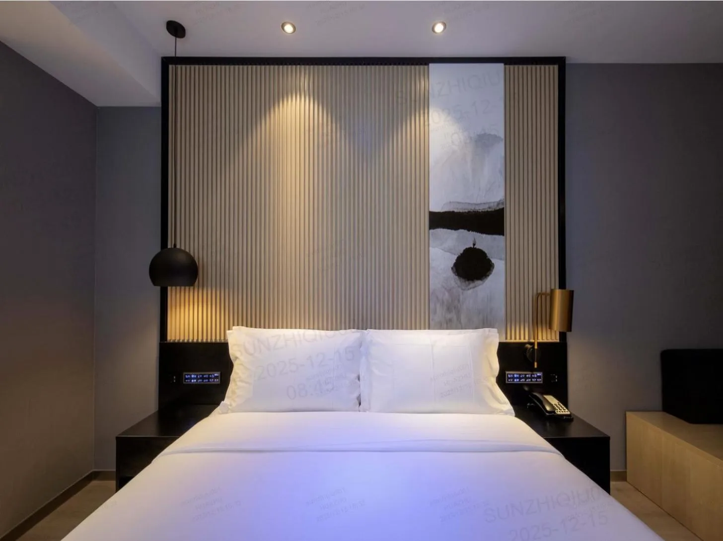 room service, Bed in Orange Hotel Shanghai Chuansha International Tourism Resort