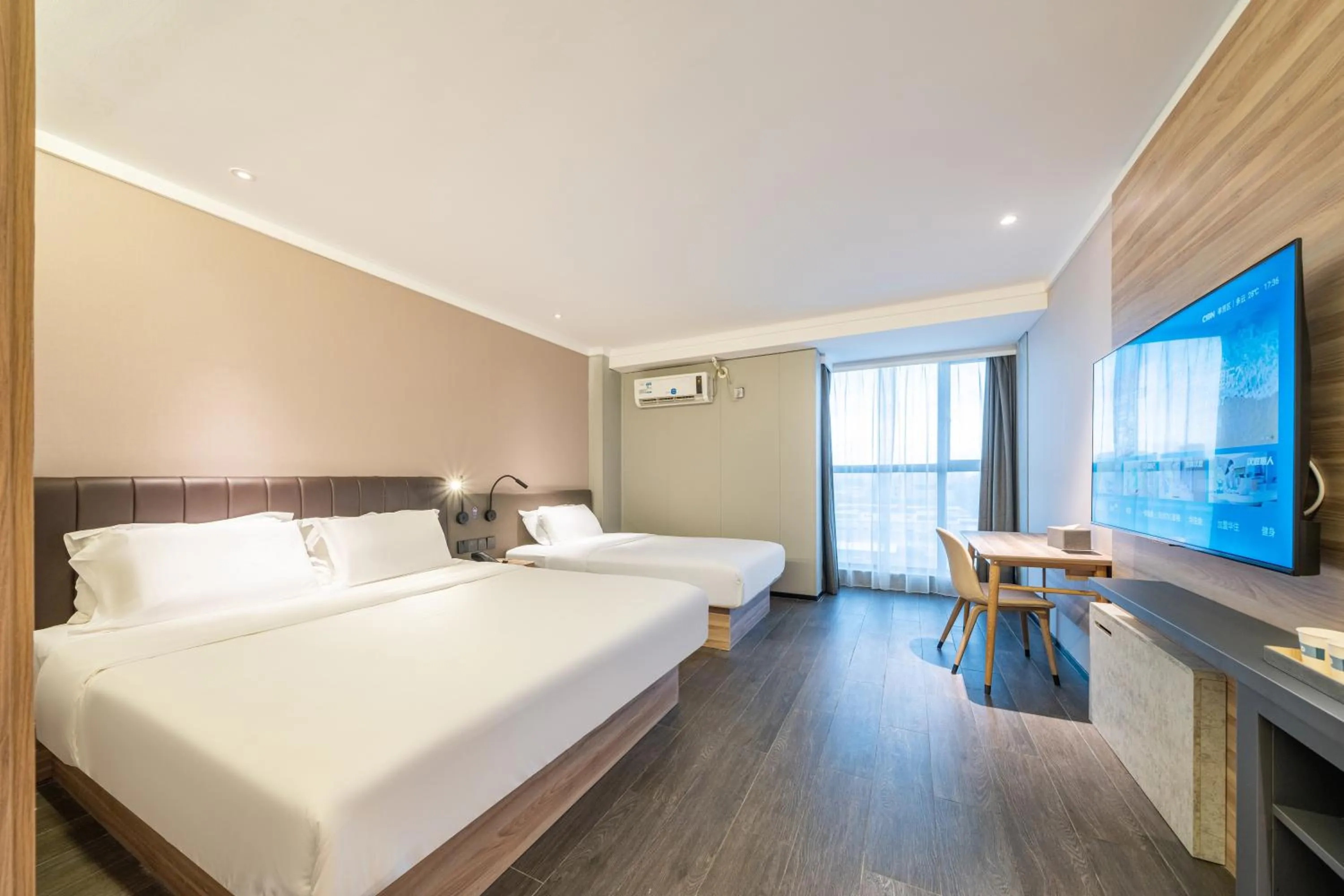 Bedroom, Bed in Hanting Hotel Shanghai Fengxian Nanqiao Industrial Park